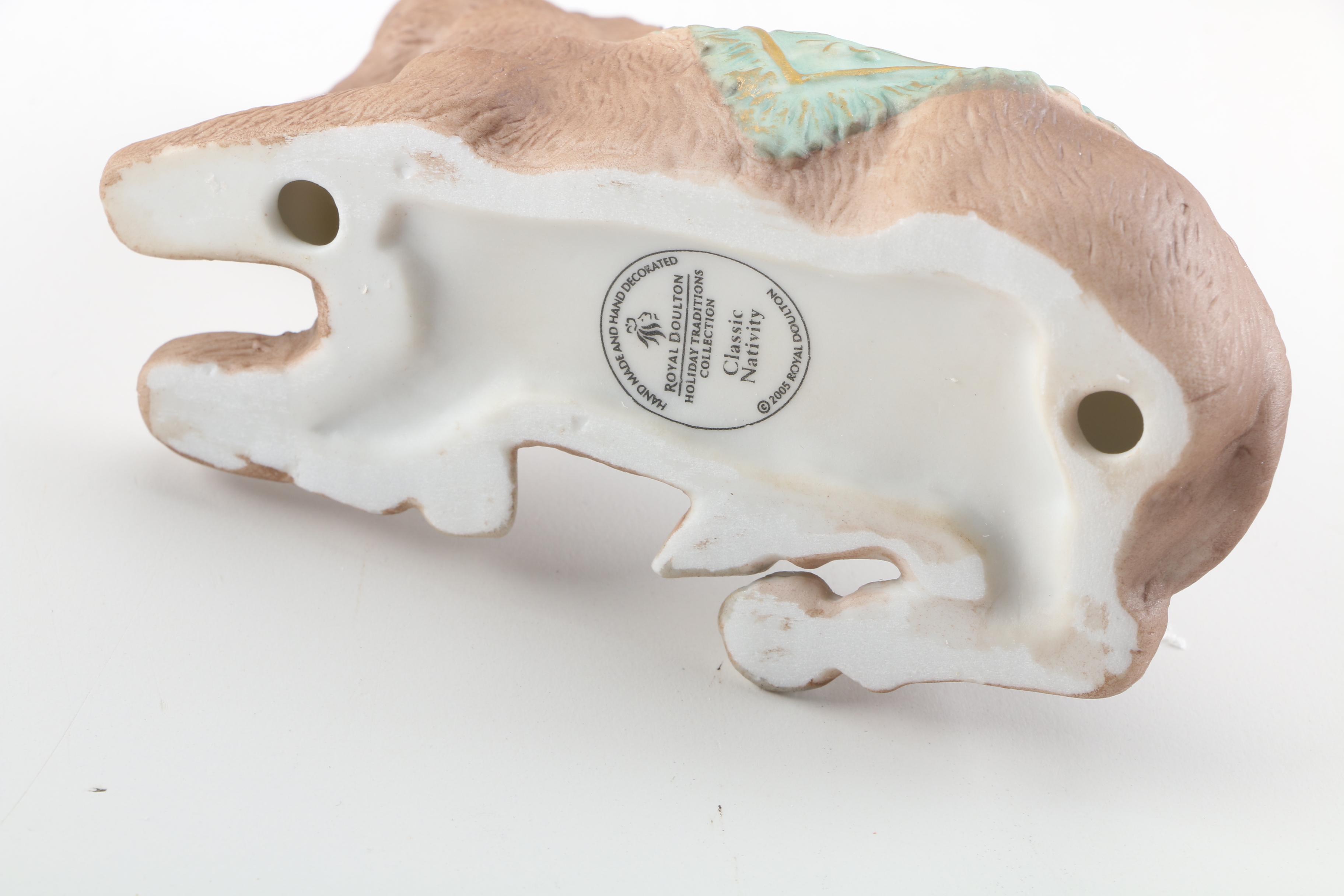 2005 Royal Doulton Porcelain "Classic Nativity" Set