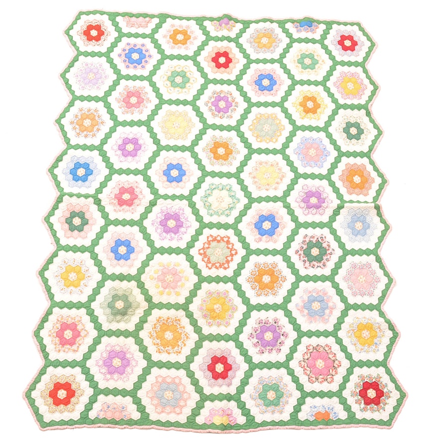 Vintage Floral Garden Decorative Quilt