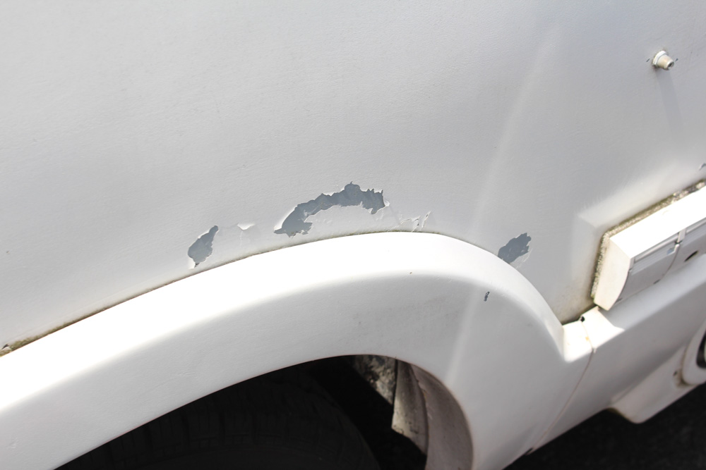 1986 Winnebago LeSharo Camper