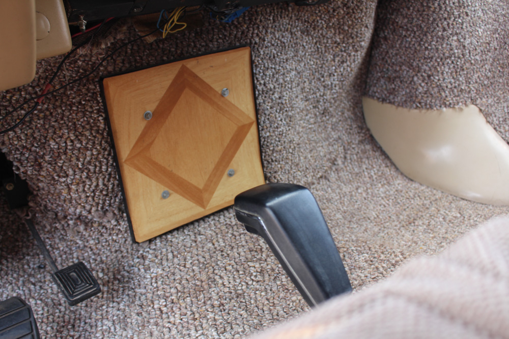 1986 Winnebago LeSharo Camper