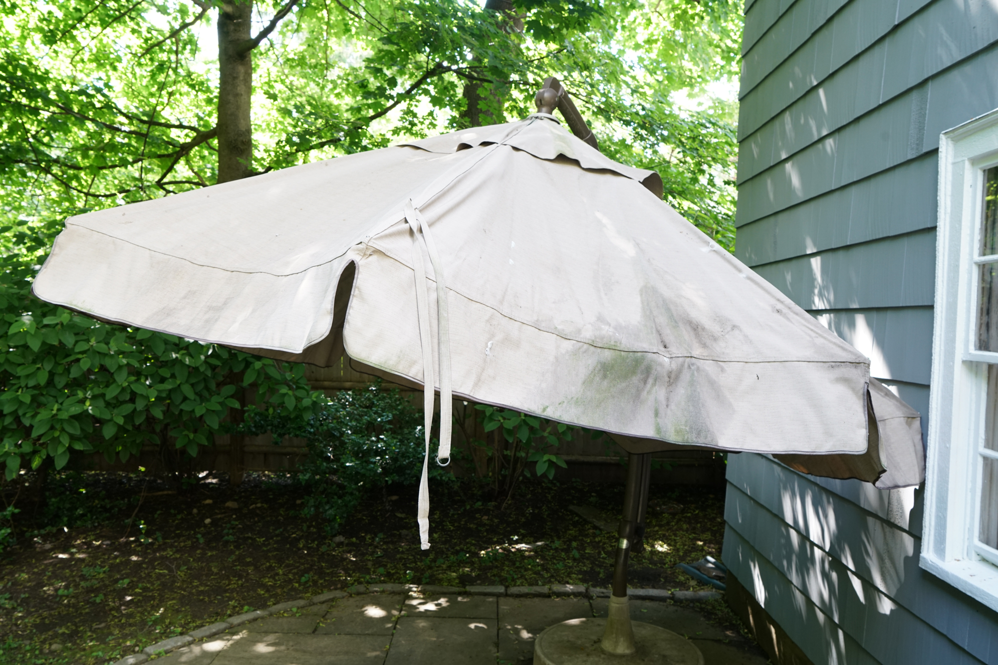 Sun Garden Easy Sun Parasol Umbrella with Weighted Base