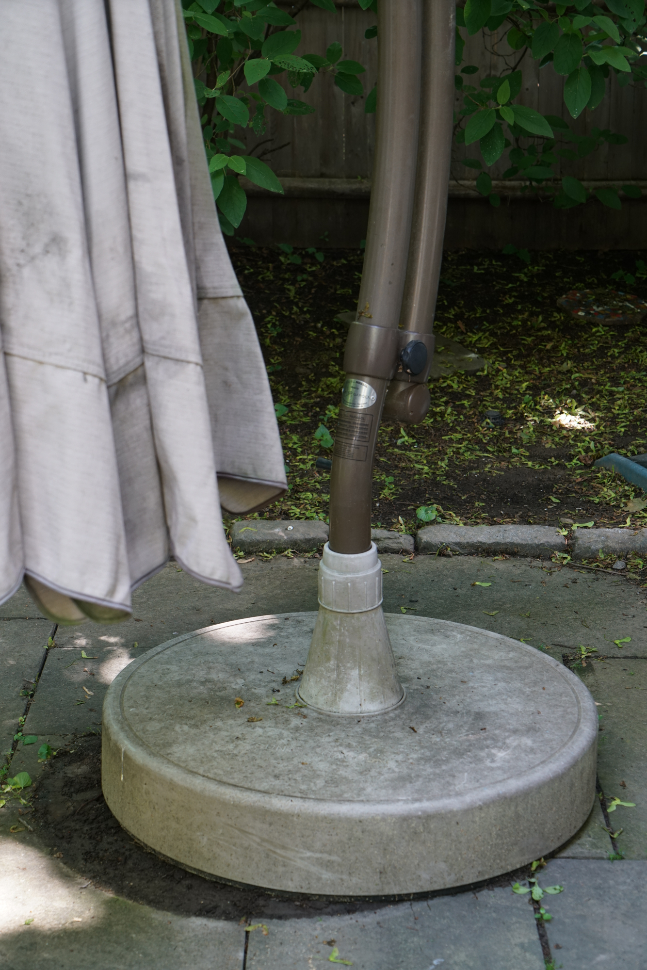 Sun Garden Easy Sun Parasol Umbrella with Weighted Base