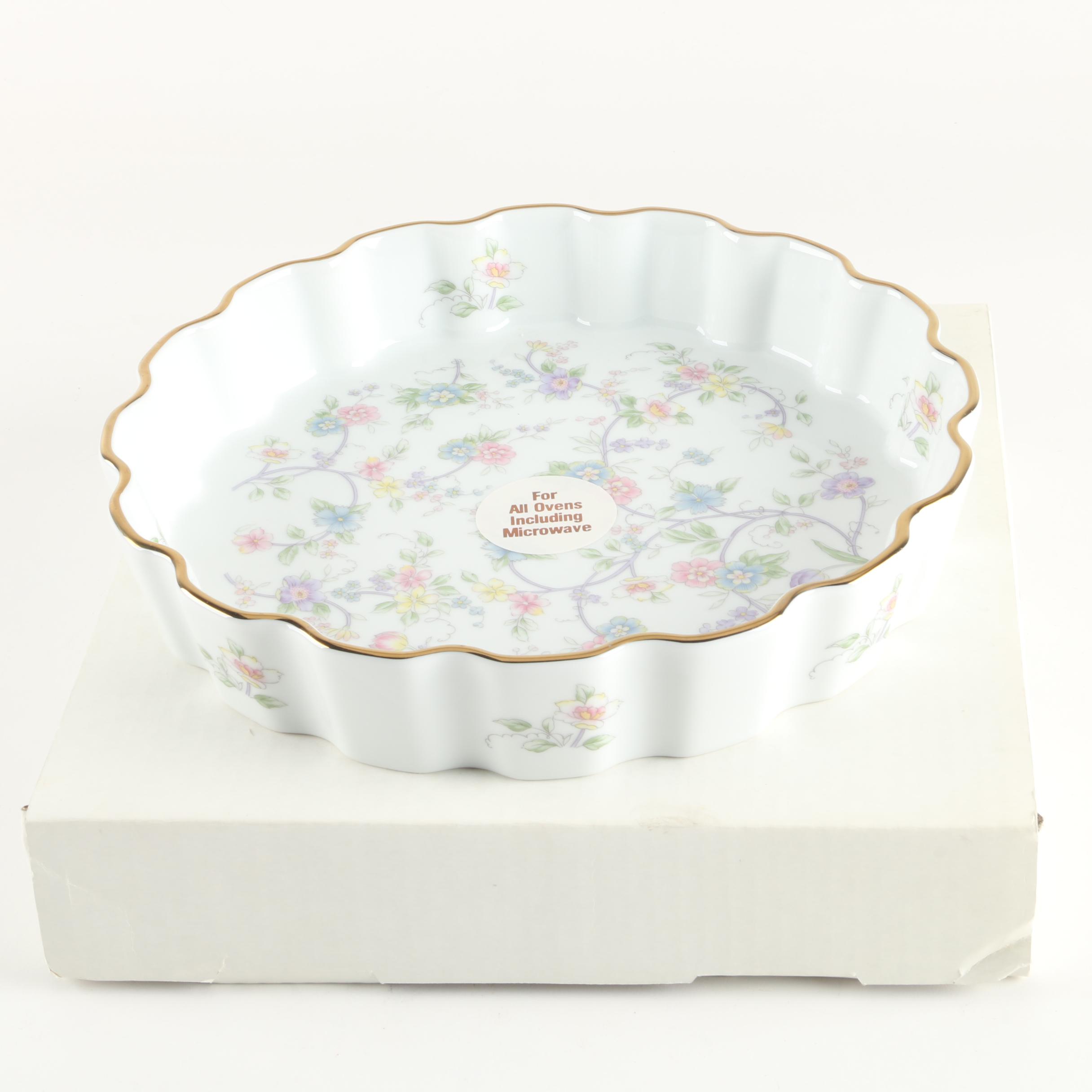 Andrea by Sadek "Corona" Porcelain Quiche Baking Dish