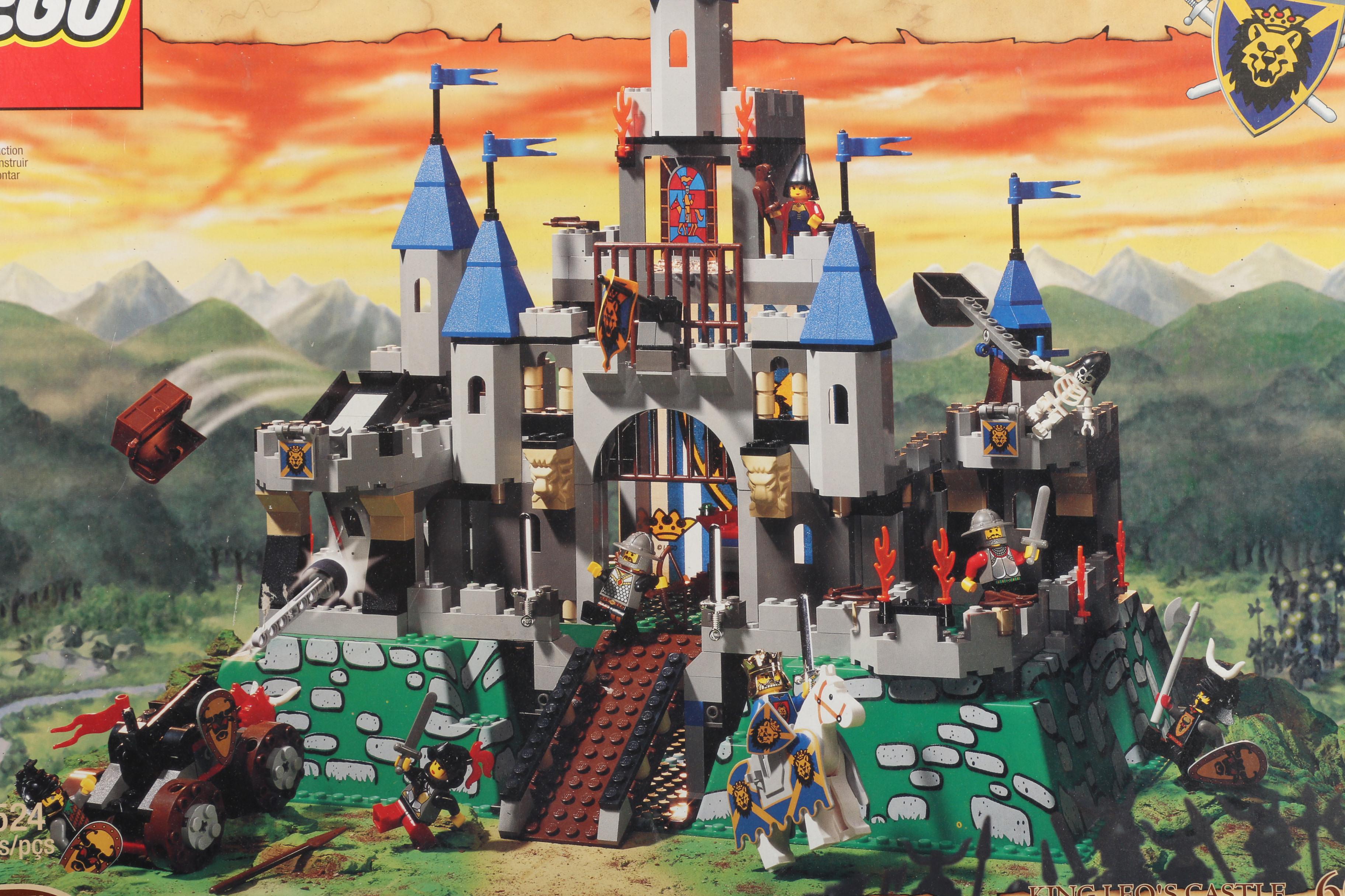 LEGO Knights' Kingdom "King Leo's Castle" Set