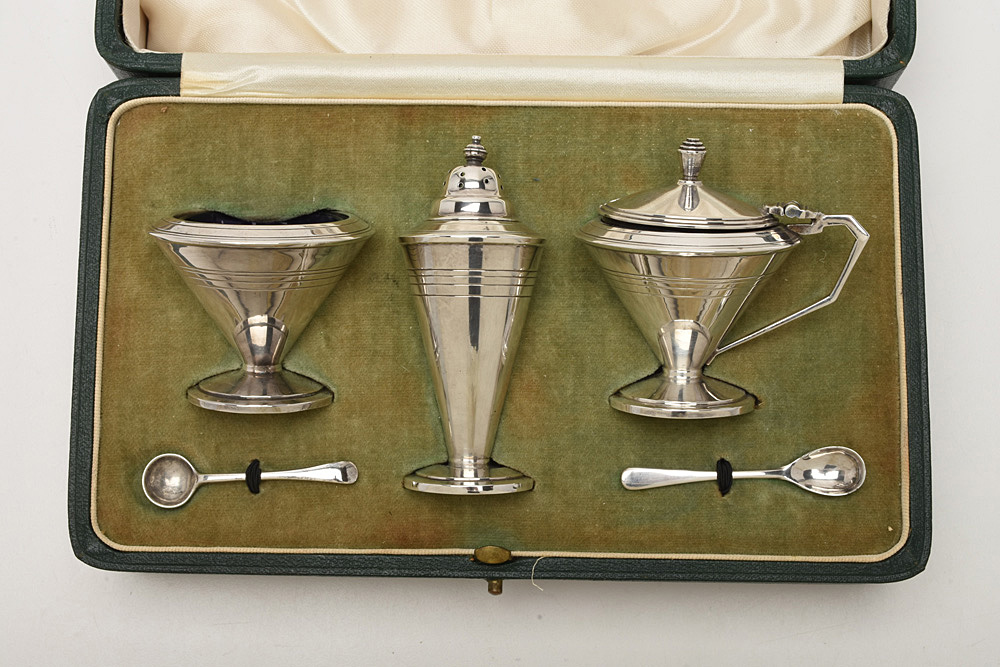 Early Twentieth Century Sterling Condiment Set from Harrods, London