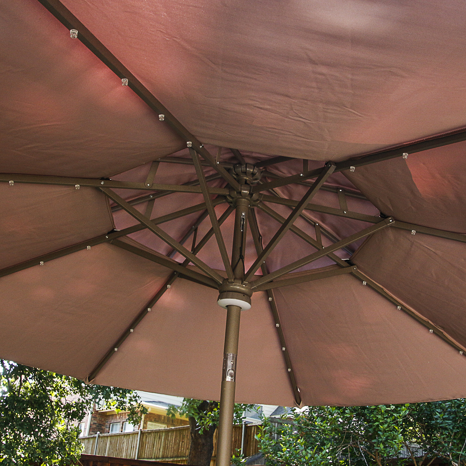 Brown Jordan Table and Four Chair Patio Set