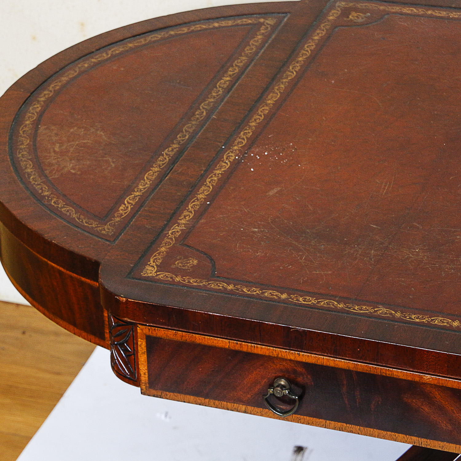 Vintage Duncan Phyfe Style Oval Coffee Table with Leather Inlay
