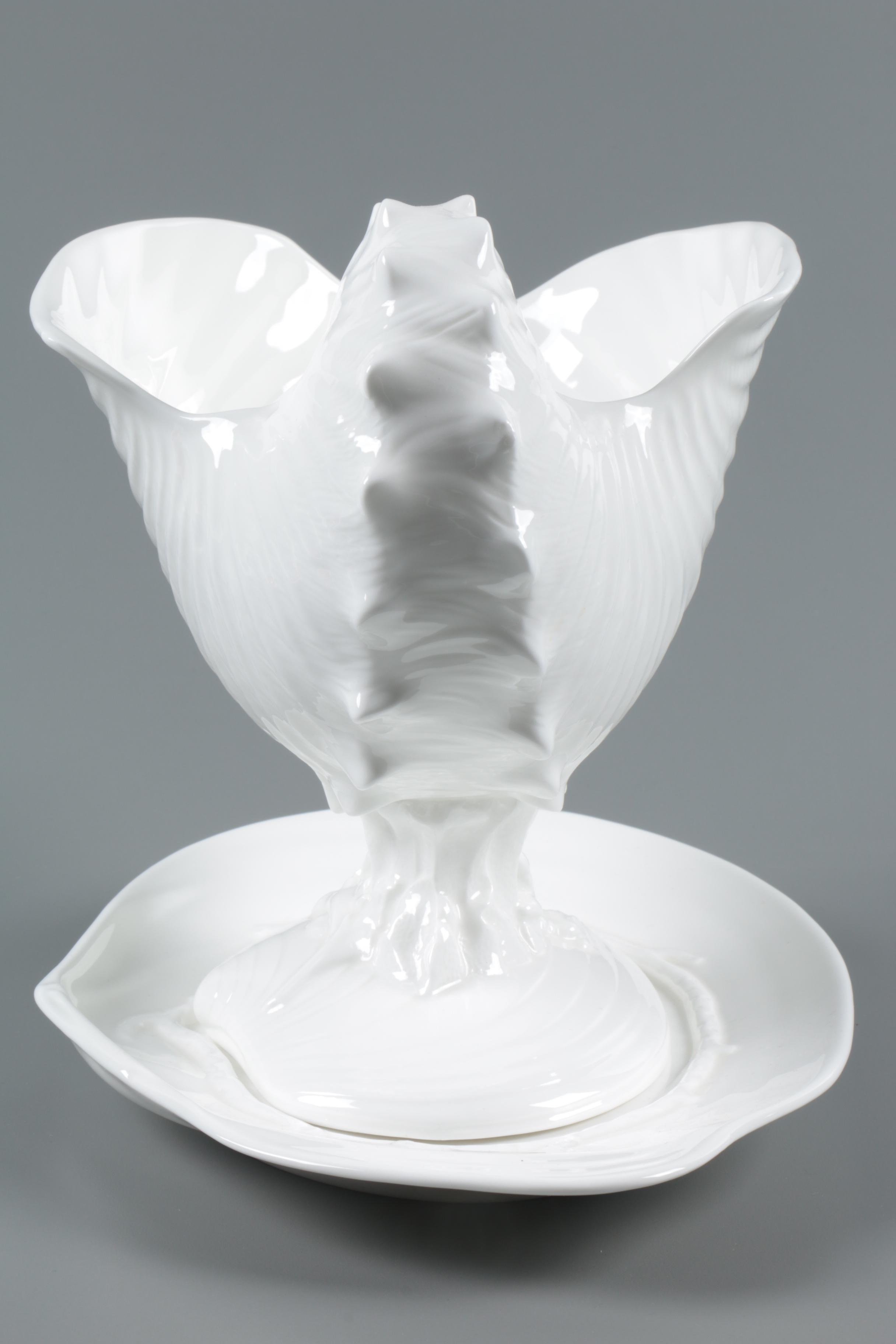 Wedgwood "Nautilus" Bone China Centerpiece with Underplate