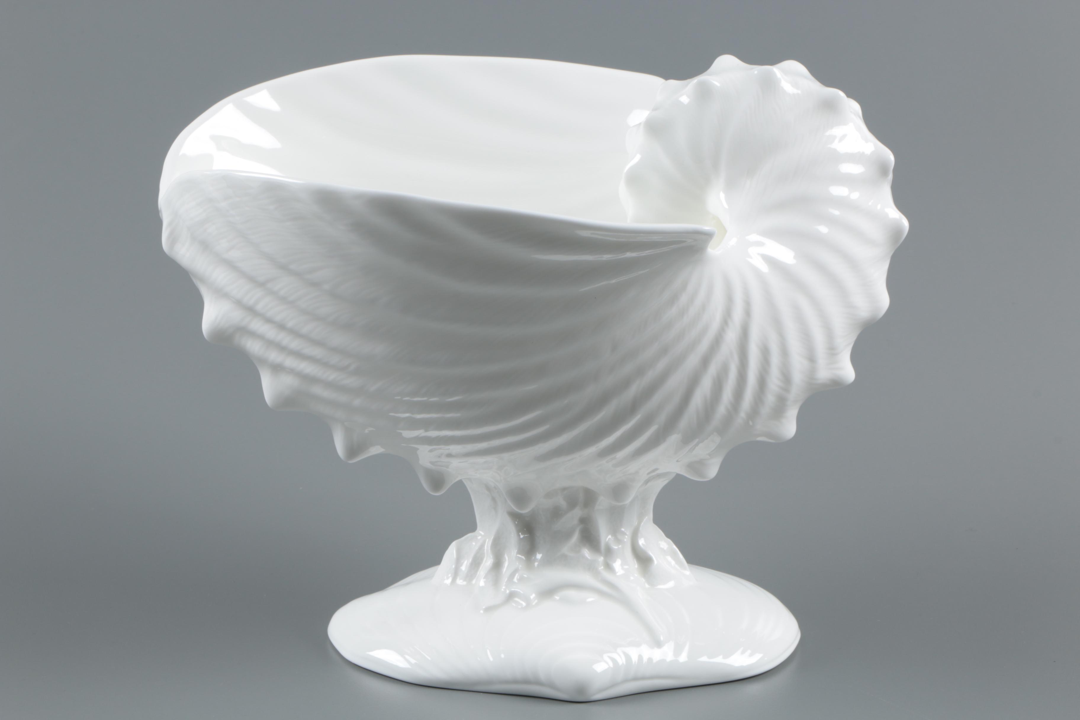 Wedgwood "Nautilus" Bone China Centerpiece with Underplate