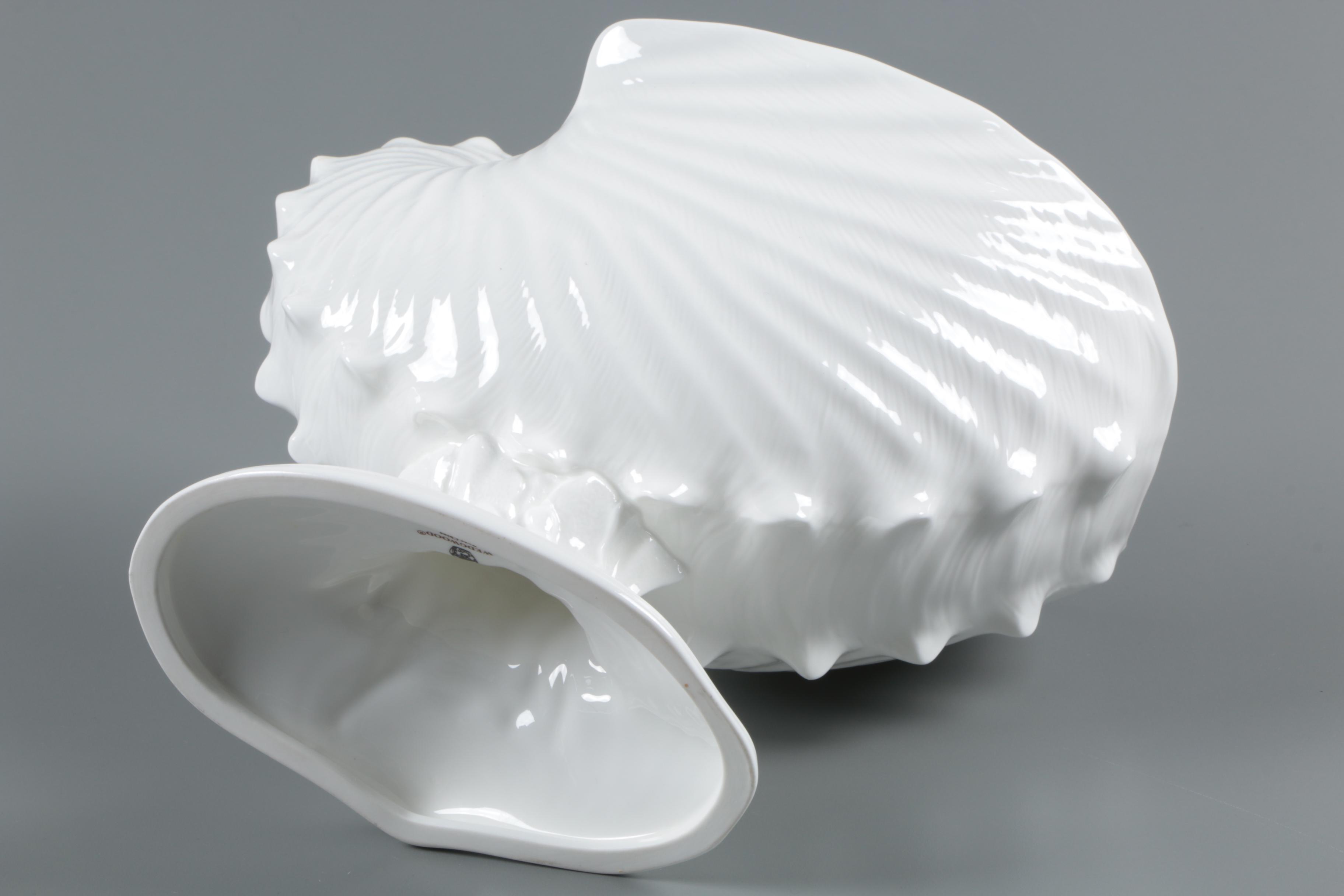 Wedgwood "Nautilus" Bone China Centerpiece with Underplate