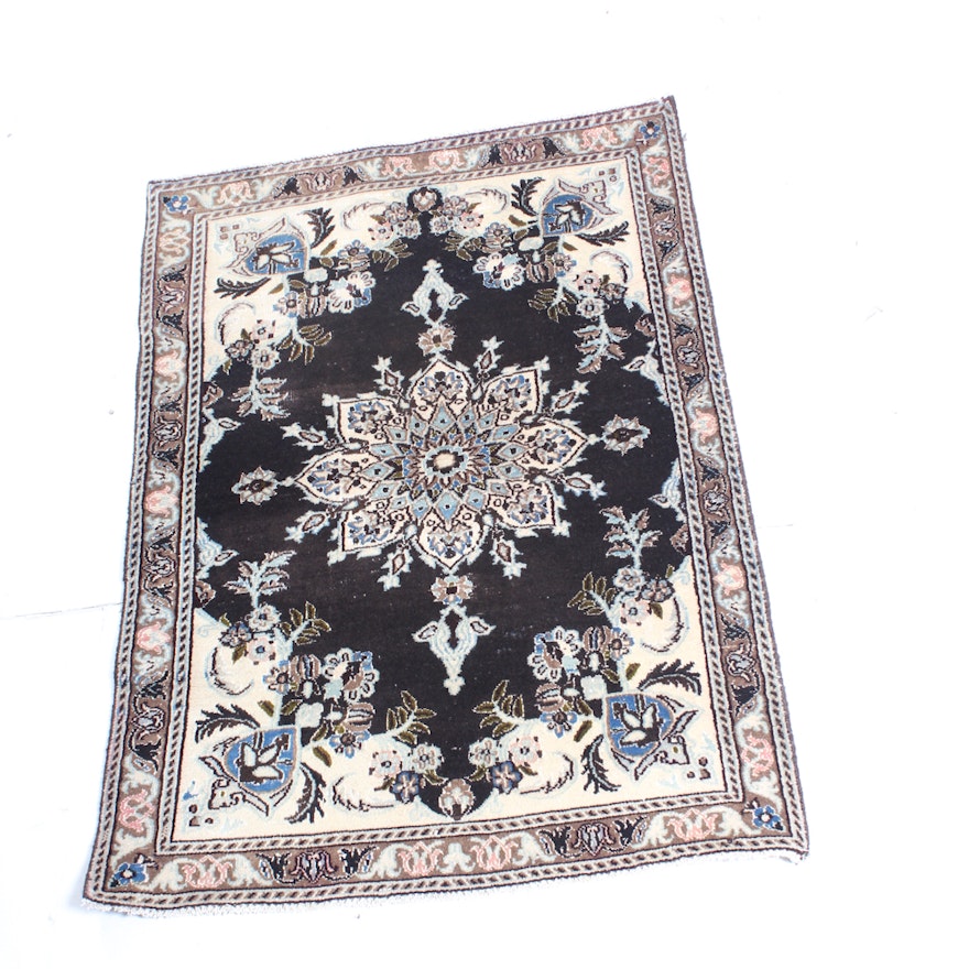 3'1 x 4'6 Vintage Hand-Knotted Silk Blend Persian Nain Rug