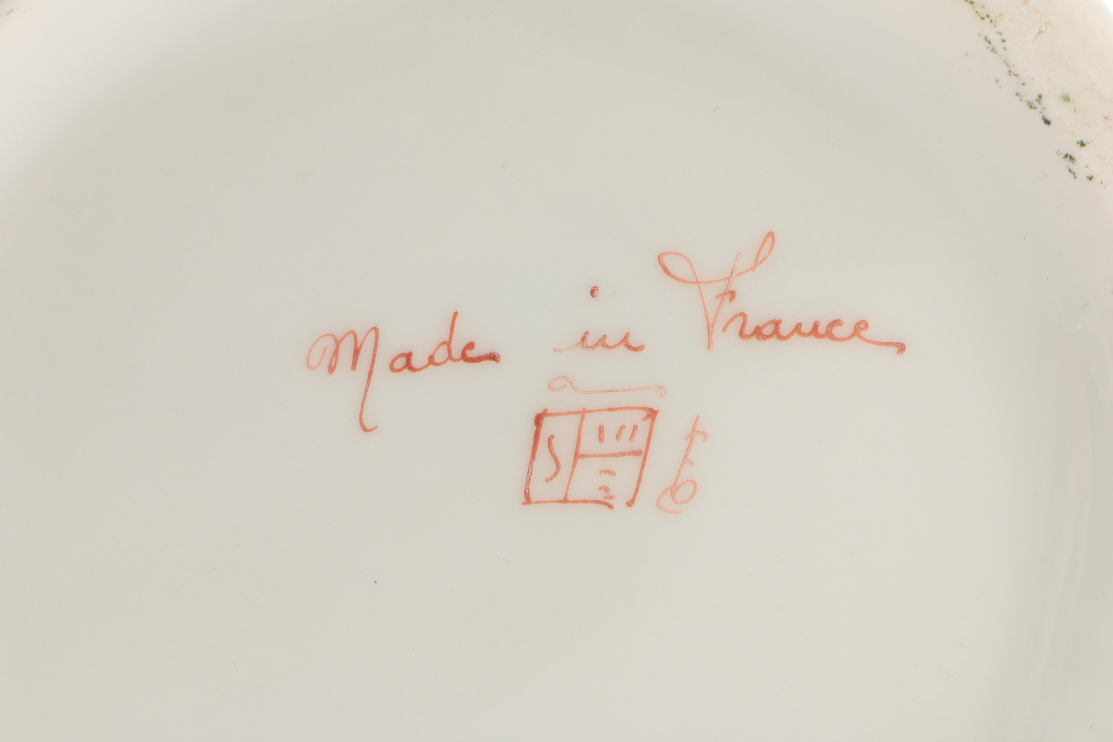 Hand-Painted French Sampson Porcelain Armorial Apothecary Jar