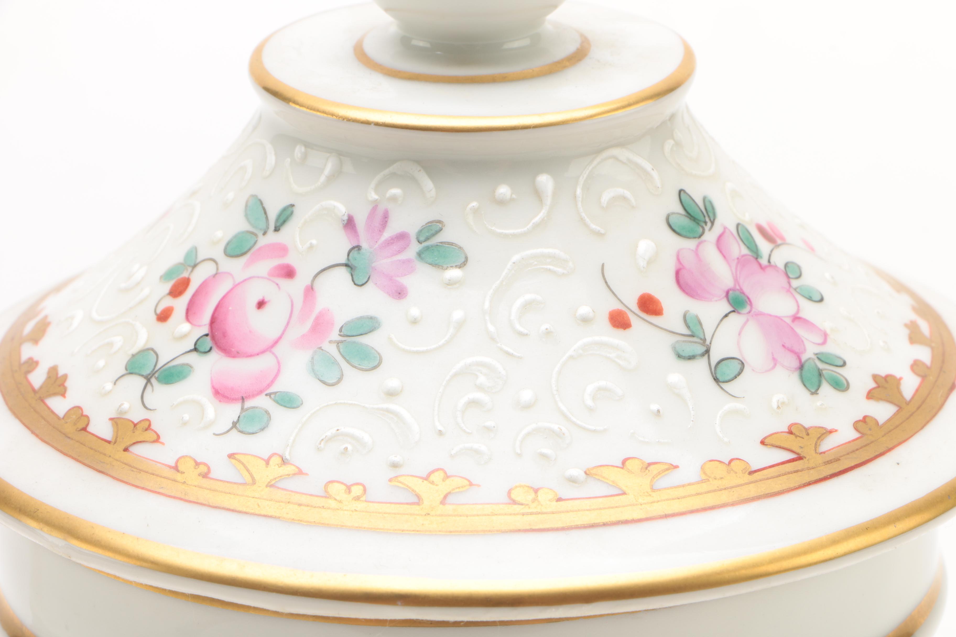 Hand-Painted French Sampson Porcelain Armorial Apothecary Jar
