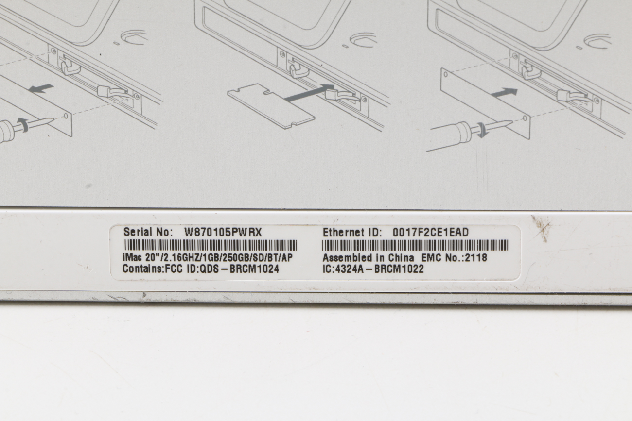 20" iMac Desktop in White