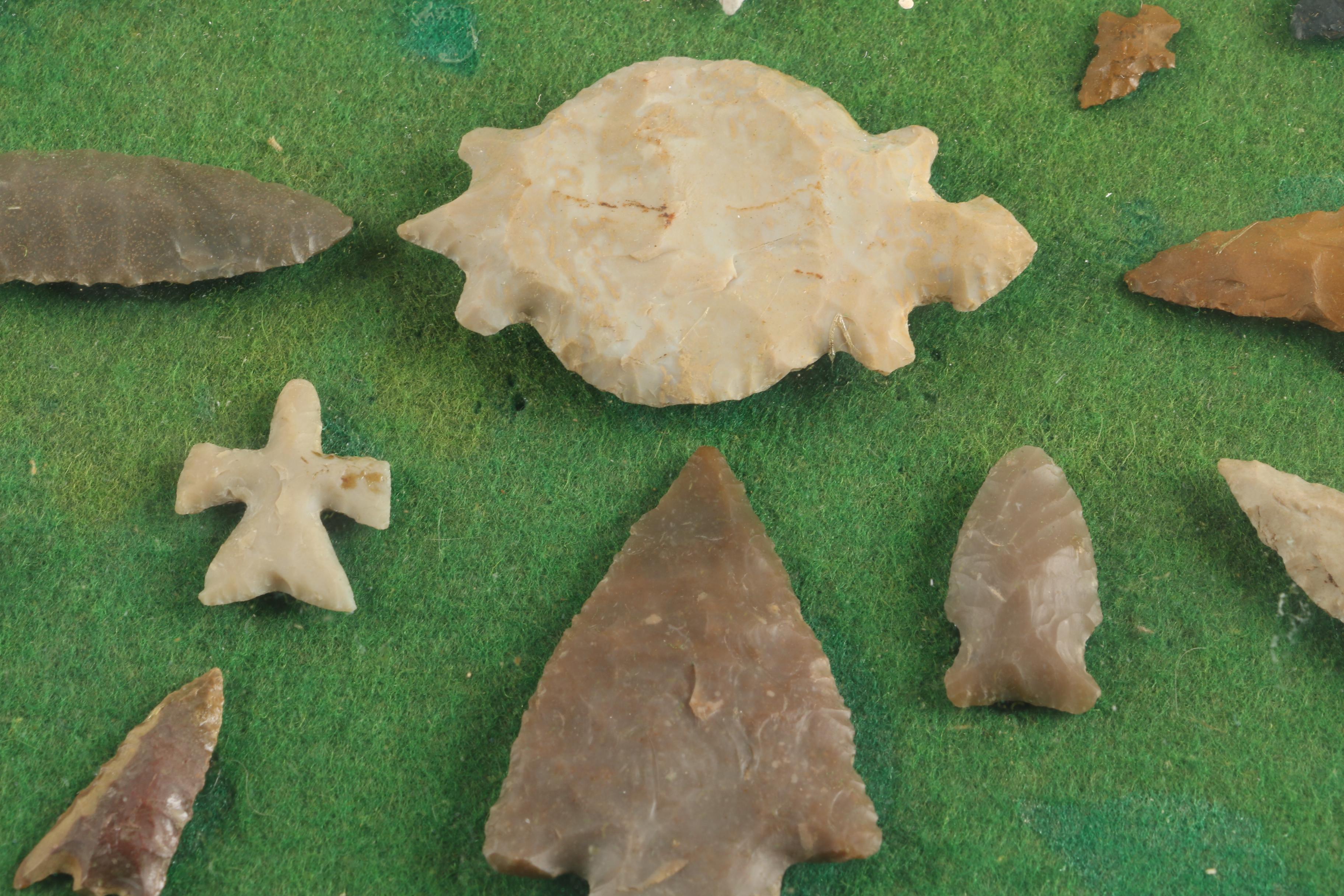 Knapped Bifacial Points and Display Case