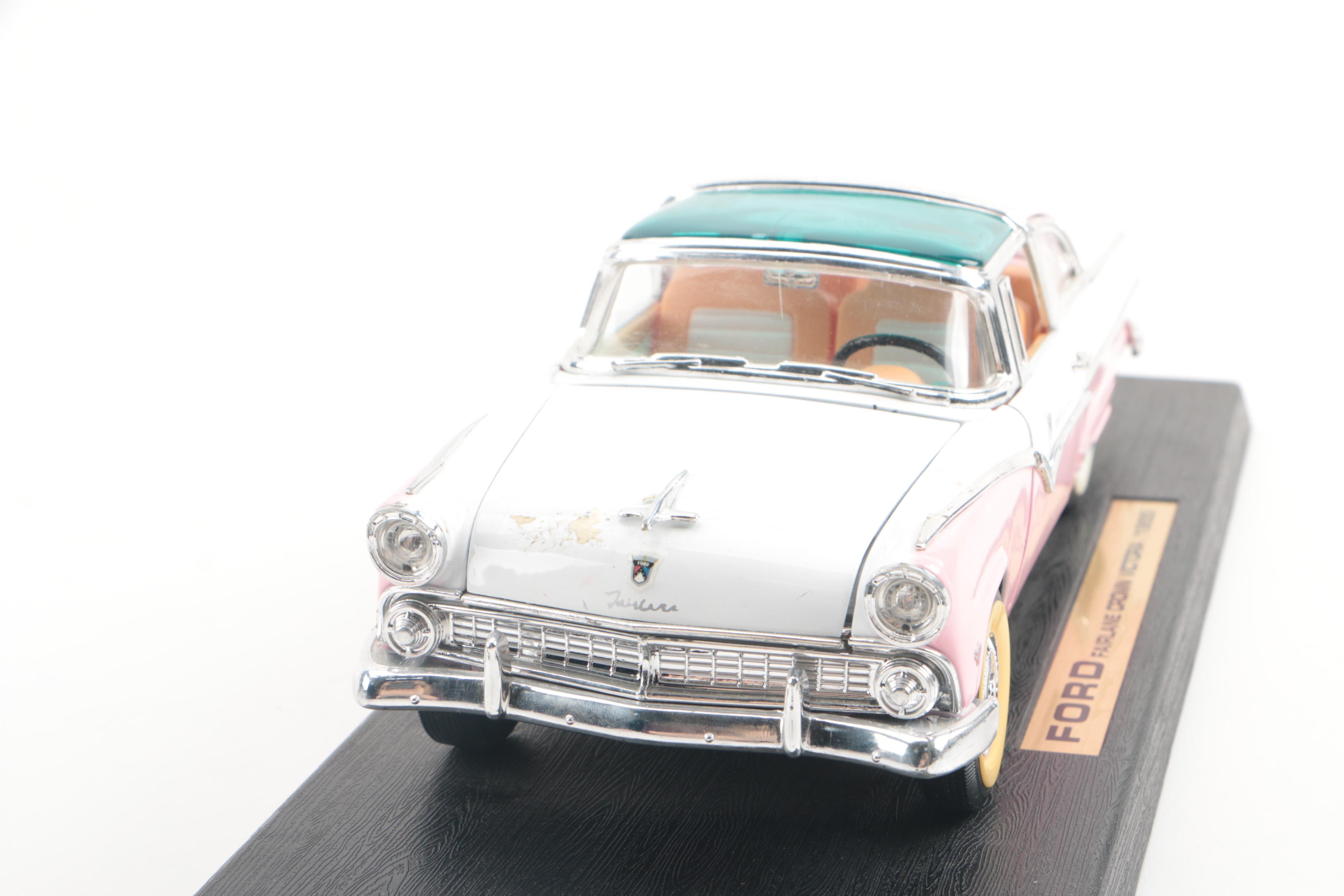 1955 Ford Fairlane Crown Victoria Die-Cast Car with Stand by Road Legends