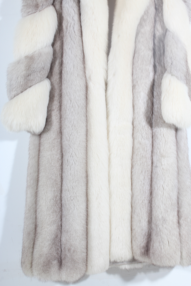 Vintage Saga Furs Two-Tone Blue Fox Fur Coat