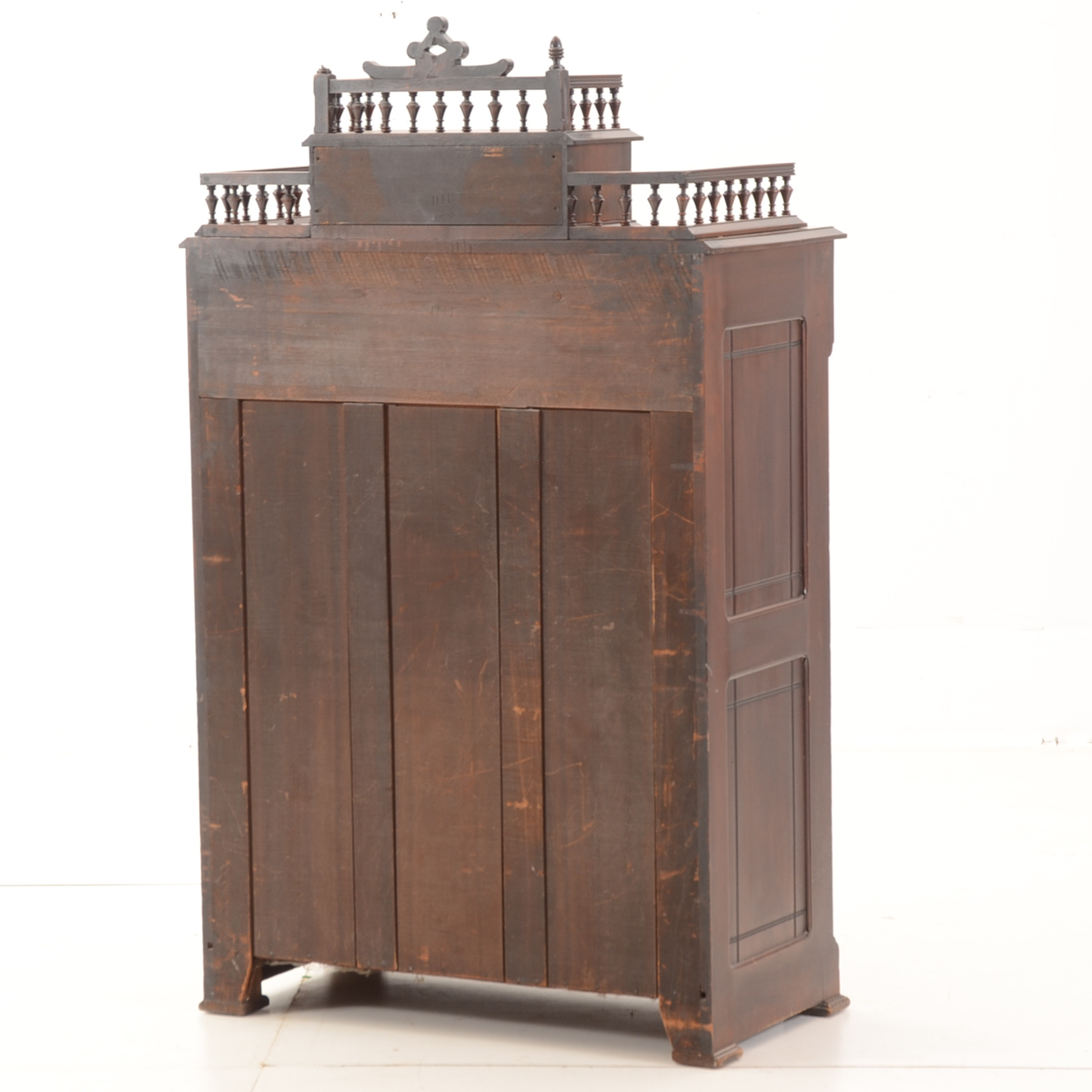 Antique Eastlake Style Chest of Drawers with Lock Bar