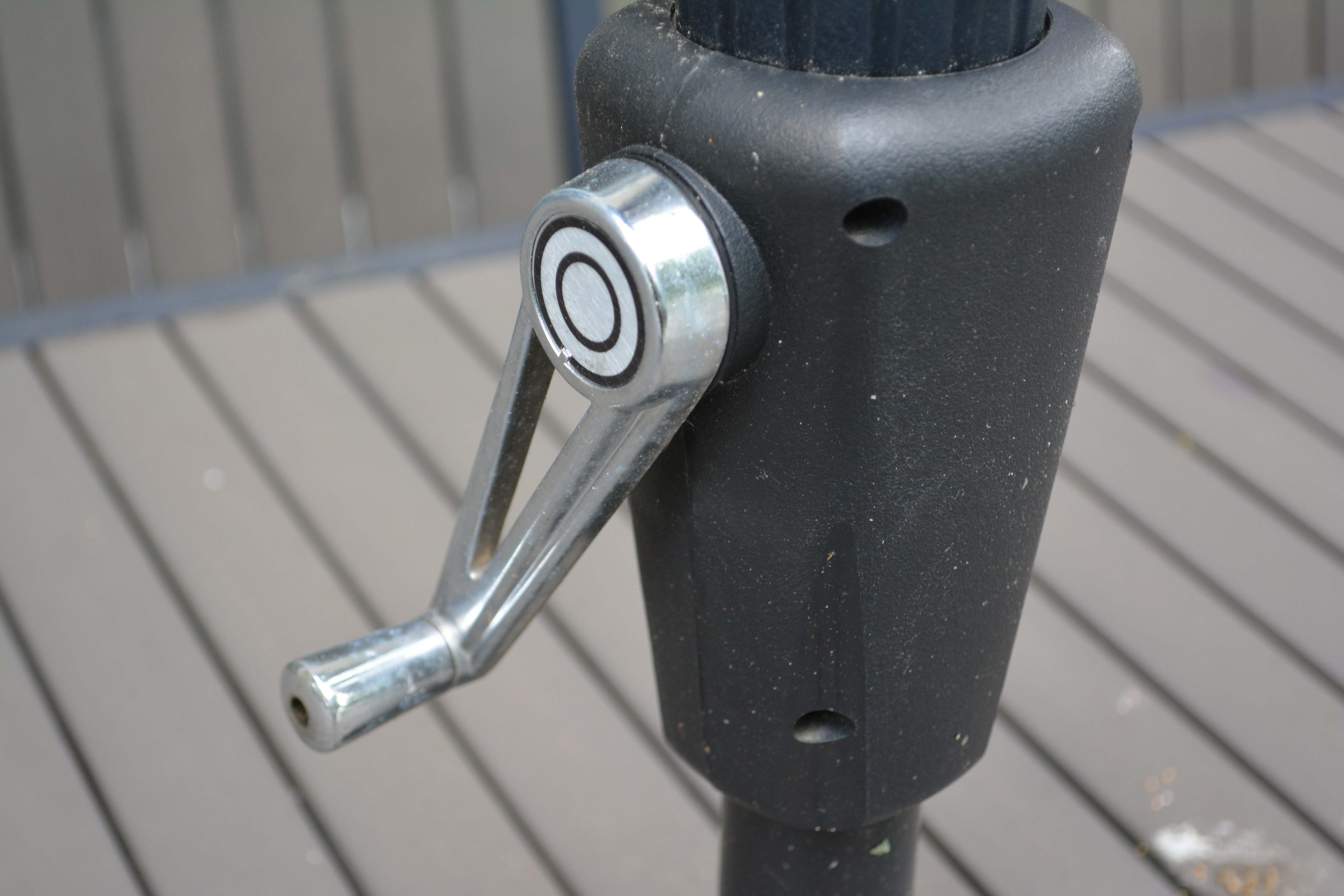 Crate and Barrel Patio Furniture Dining Set