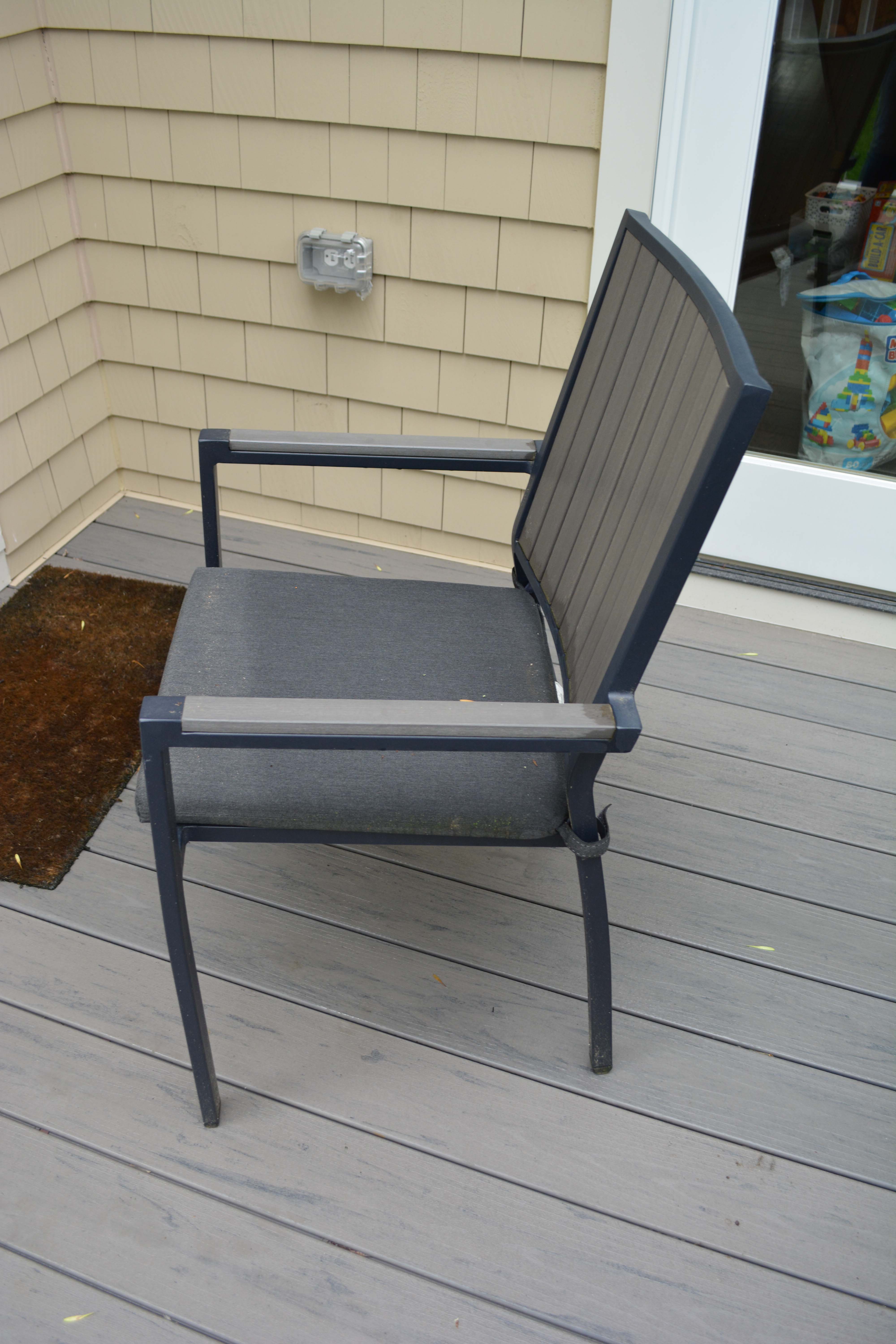 Crate and Barrel Patio Furniture Dining Set