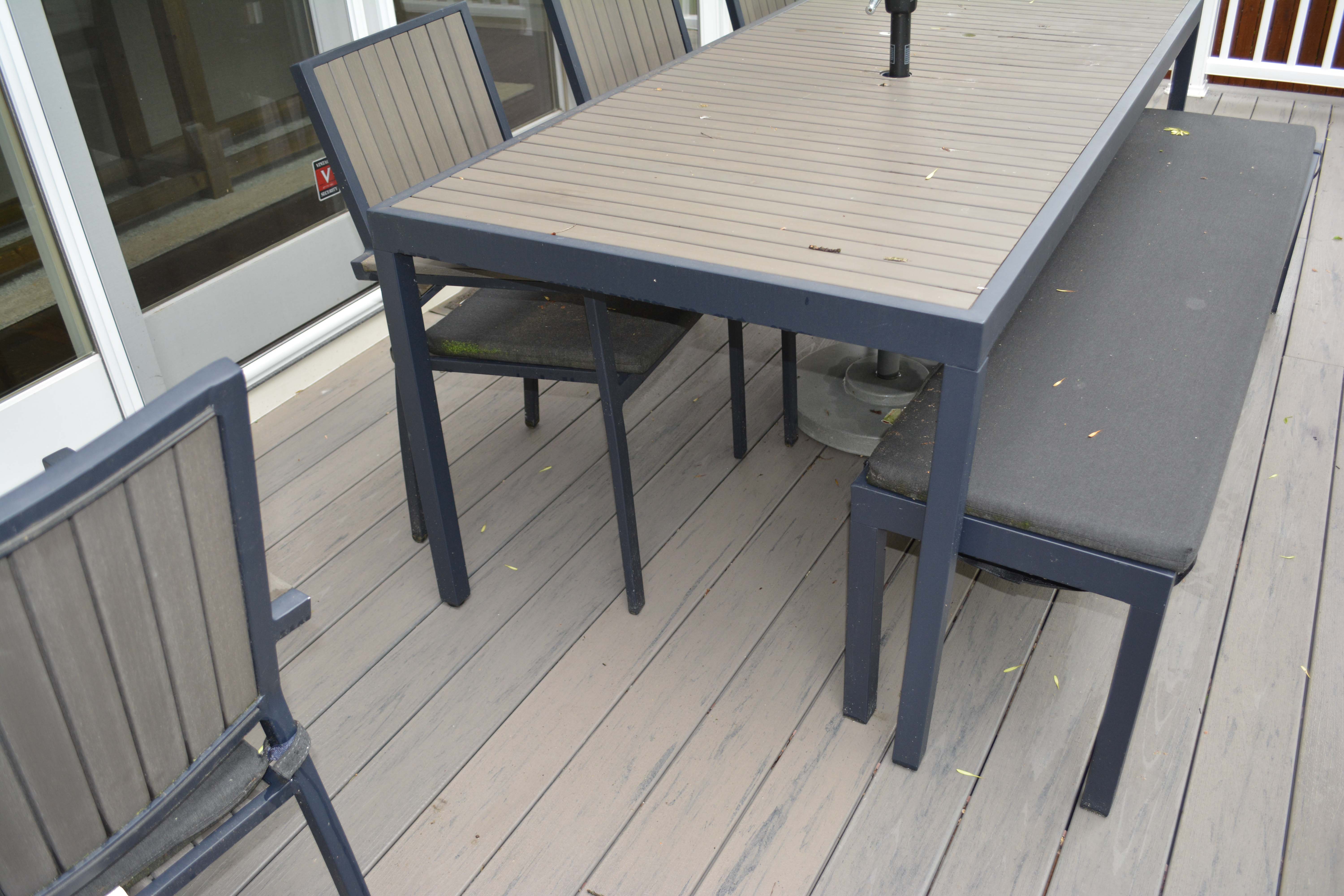 Crate and Barrel Patio Furniture Dining Set