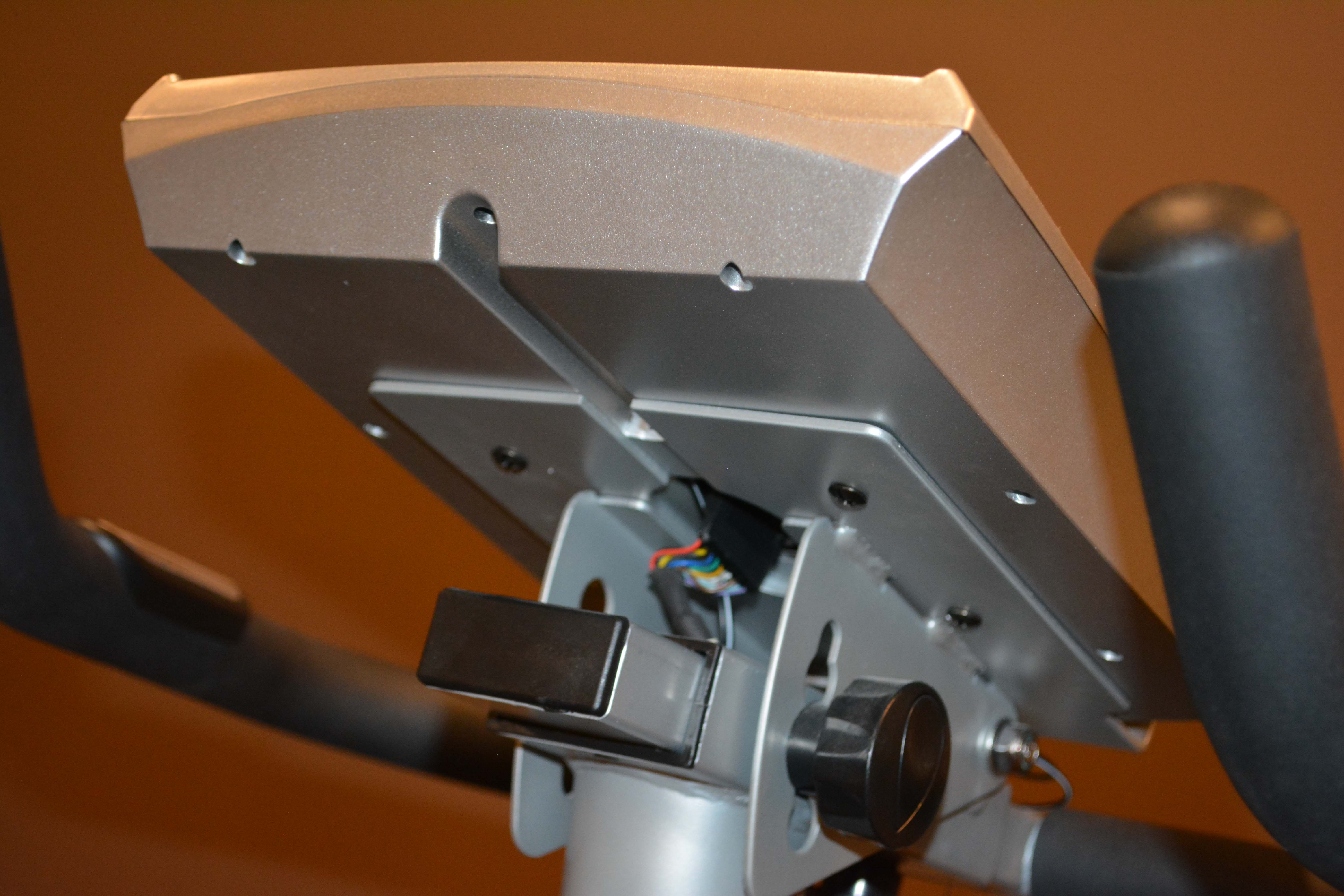 Schwinn 126 Upright Exercise Bike