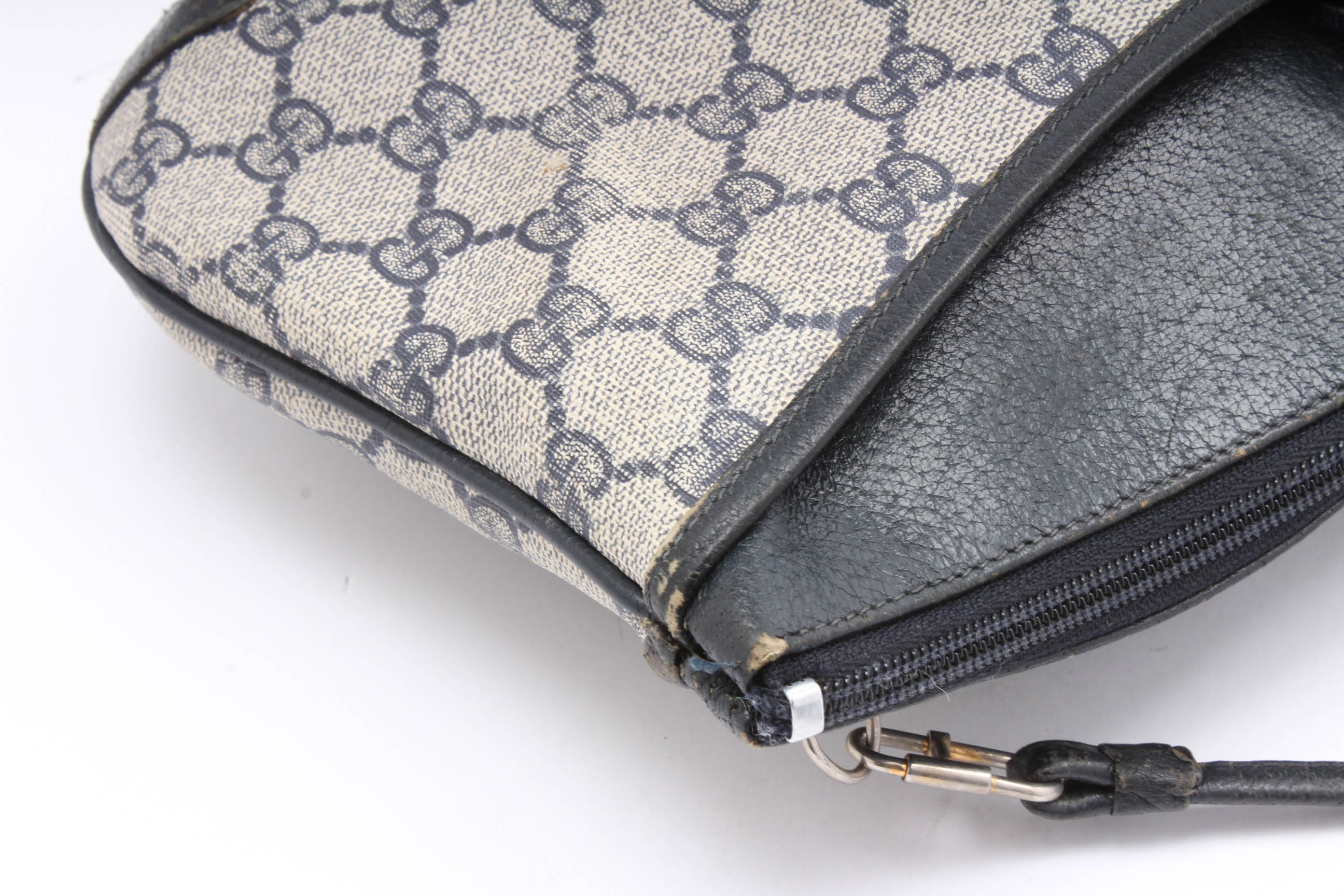 Vintage Gucci Leather Shoulder Bag