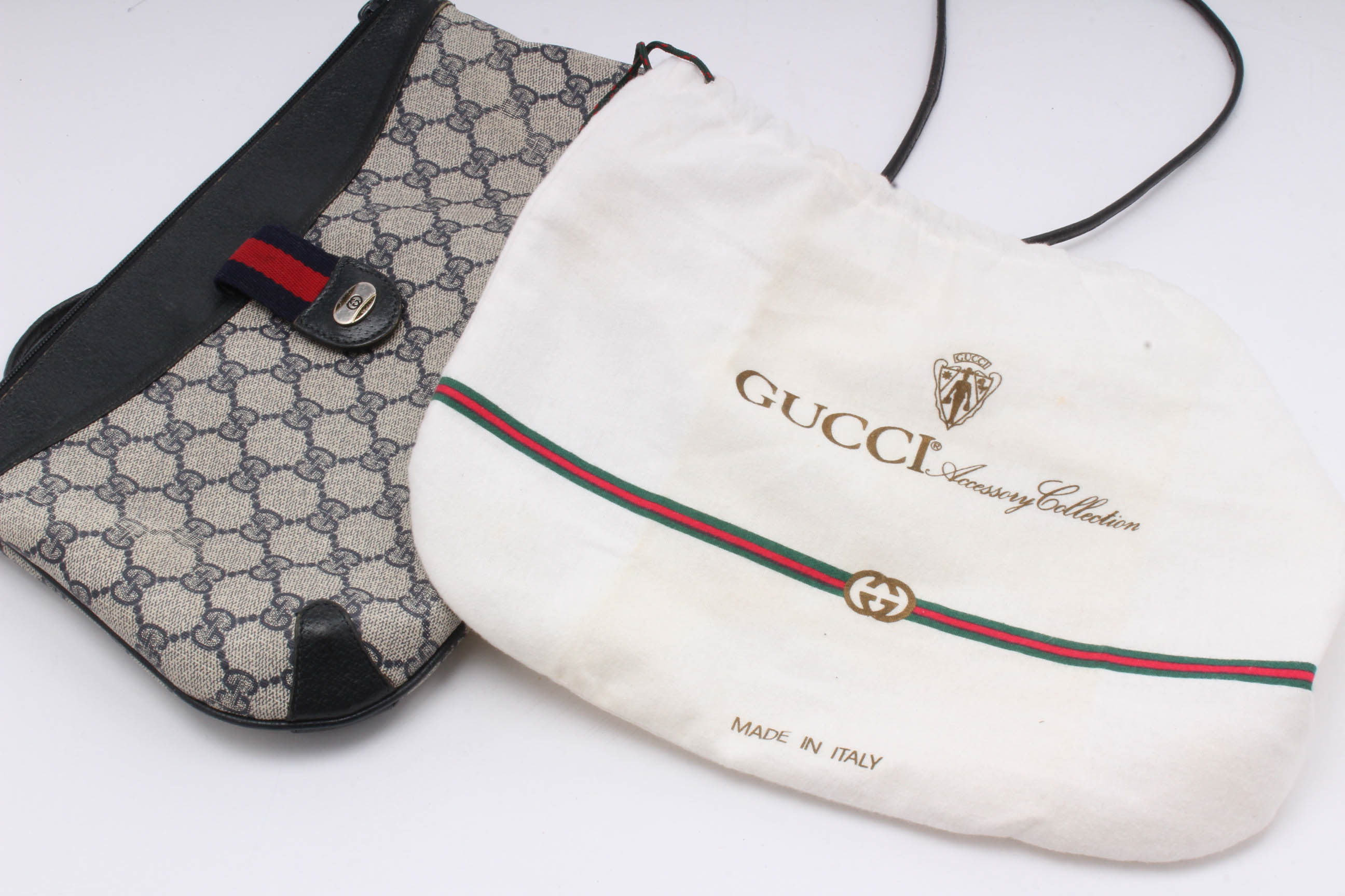 Vintage Gucci Leather Shoulder Bag
