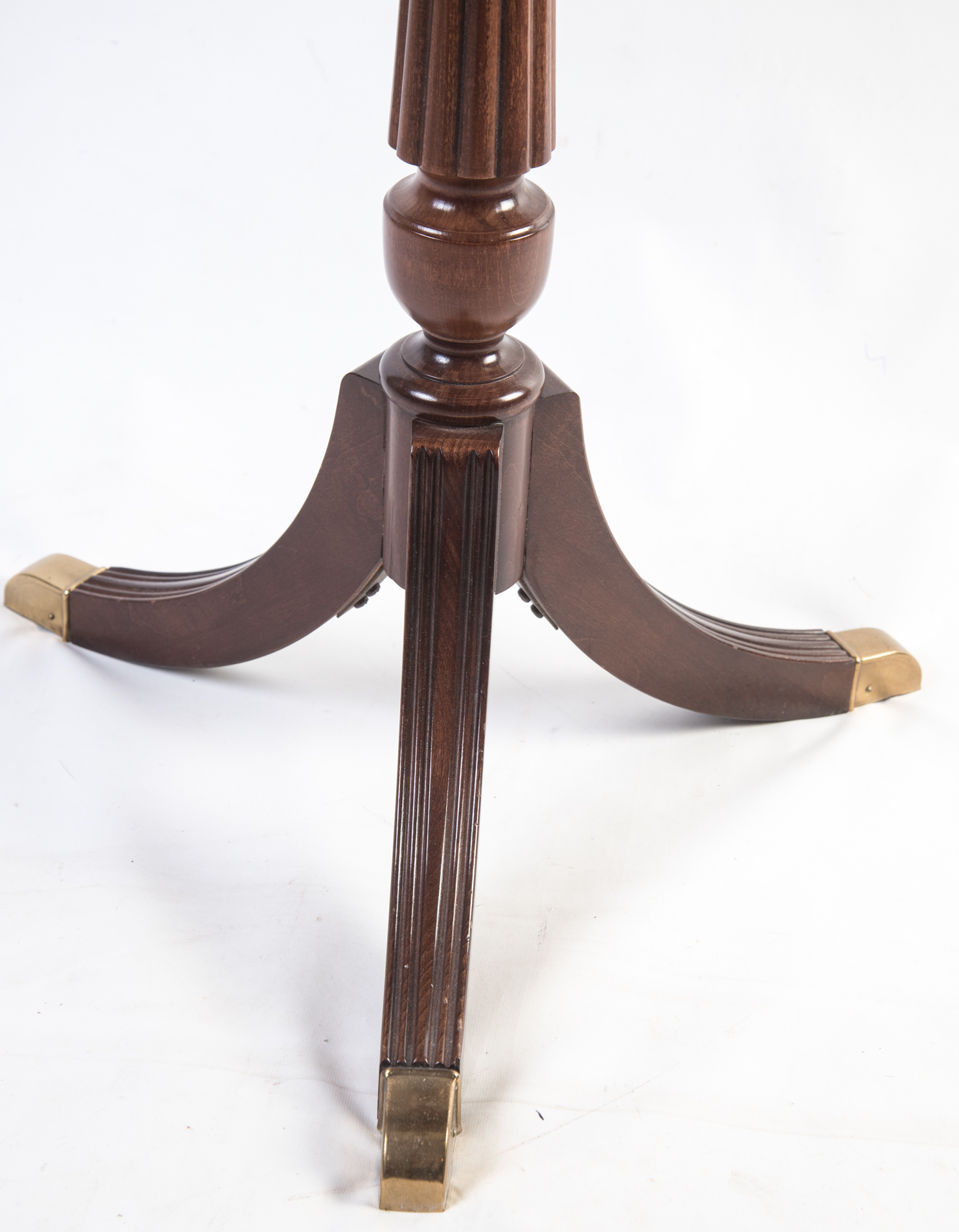 Contemporary Pedestal Accent Table