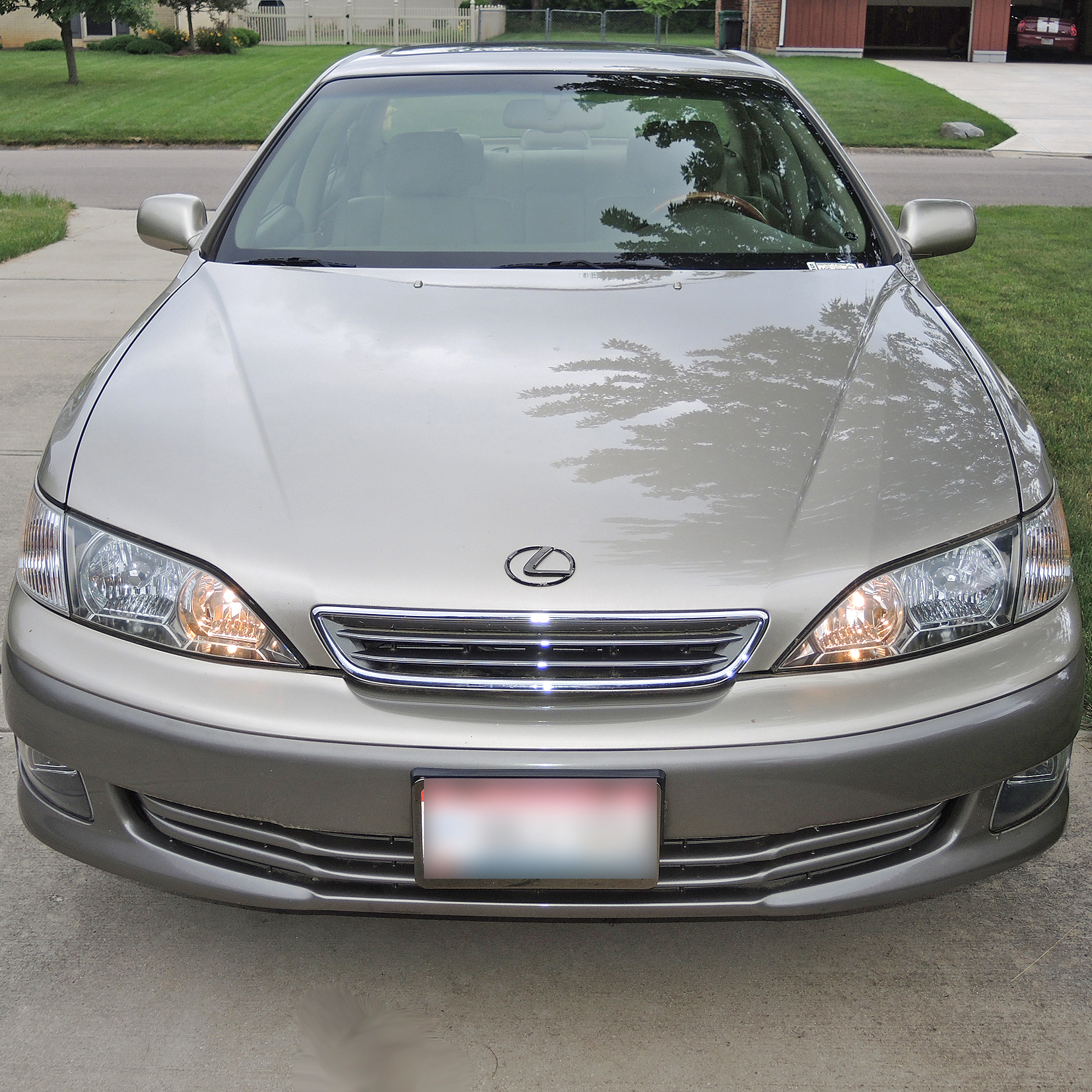 2000 Lexus ES300 Platinum Series Luxury Sedan