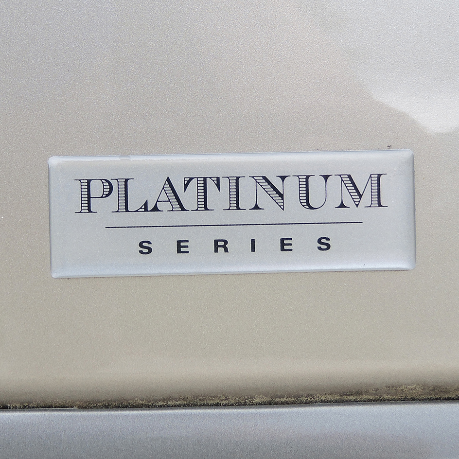 2000 Lexus ES300 Platinum Series Luxury Sedan