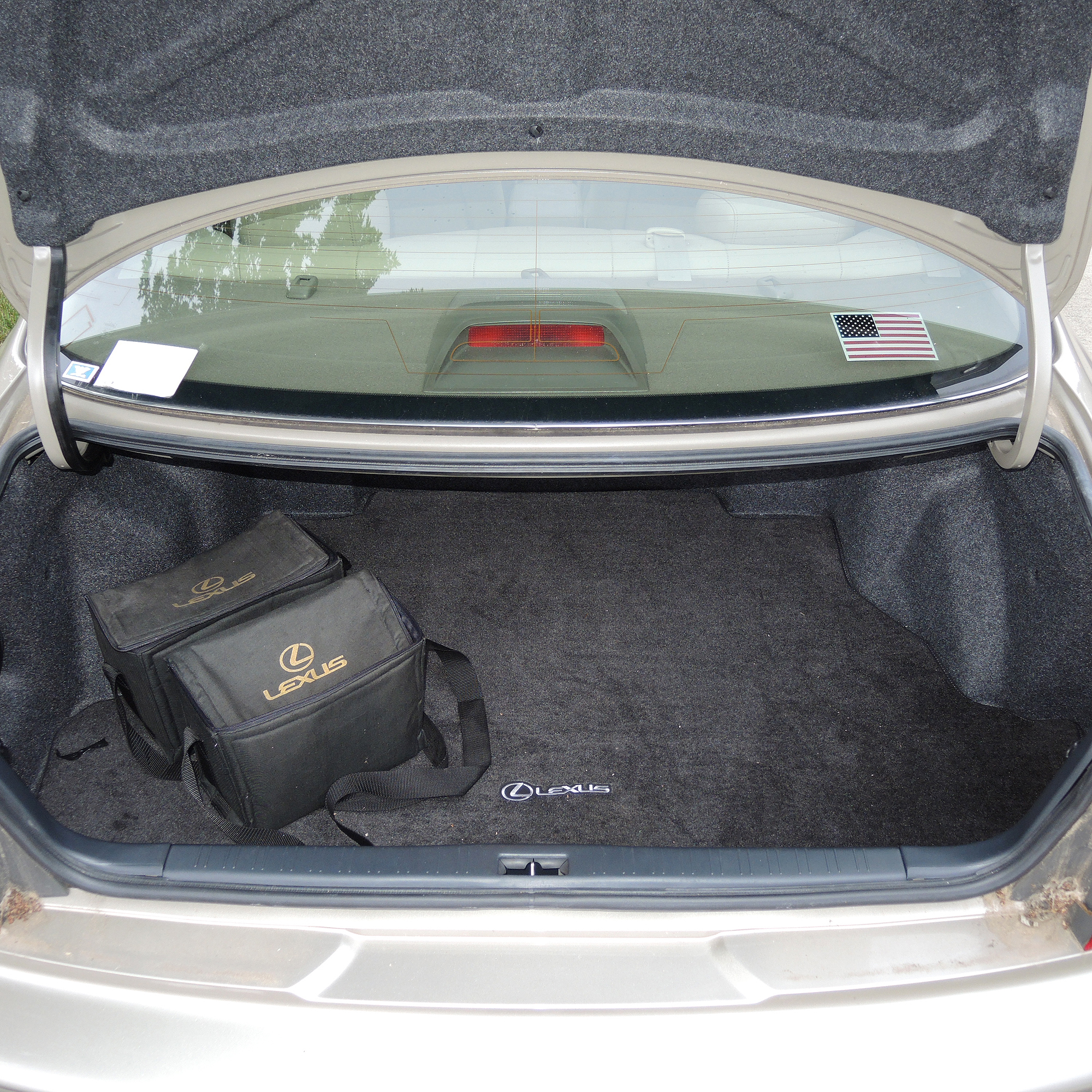 2000 Lexus ES300 Platinum Series Luxury Sedan