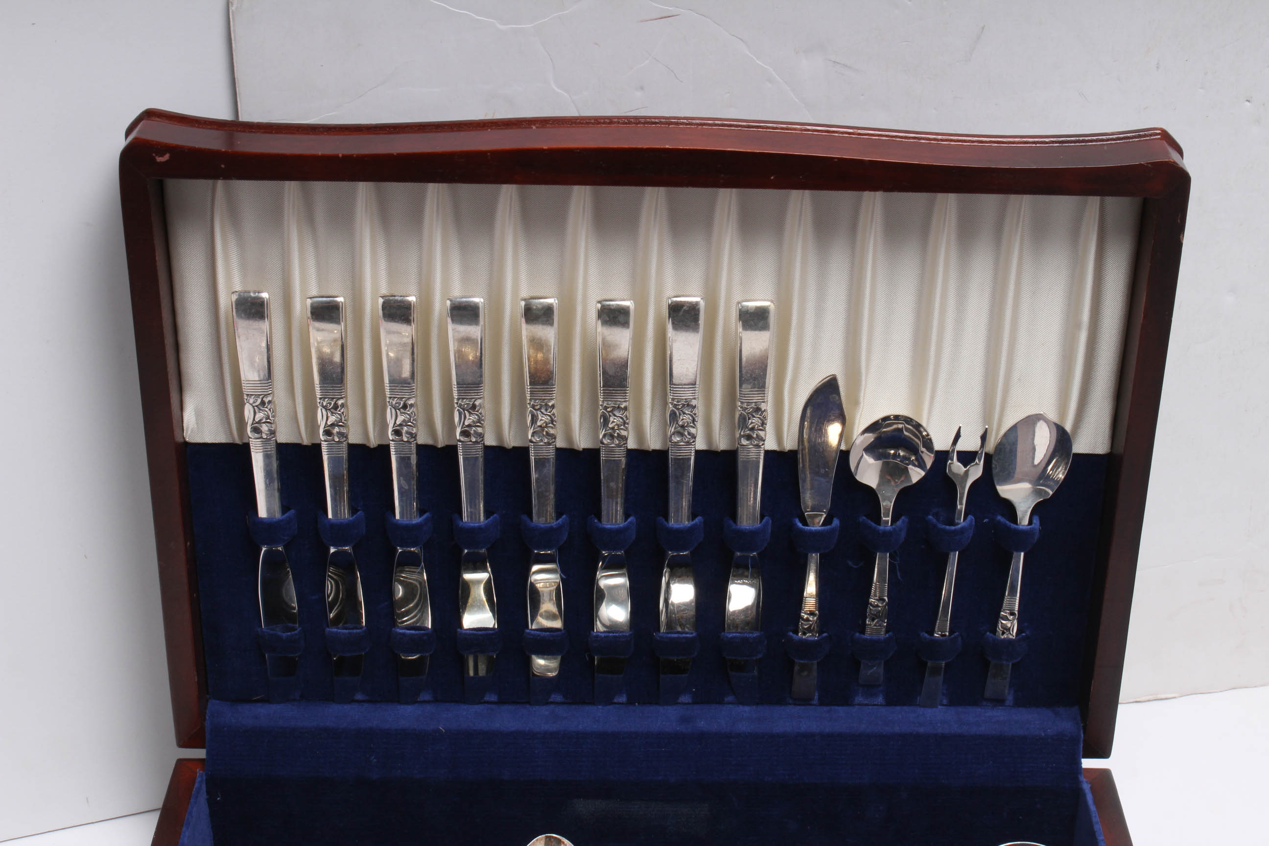 Community "Morning Star" Silver Plate Flatware