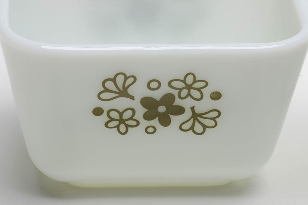 Pyrex "Spring Blossom" Bakeware