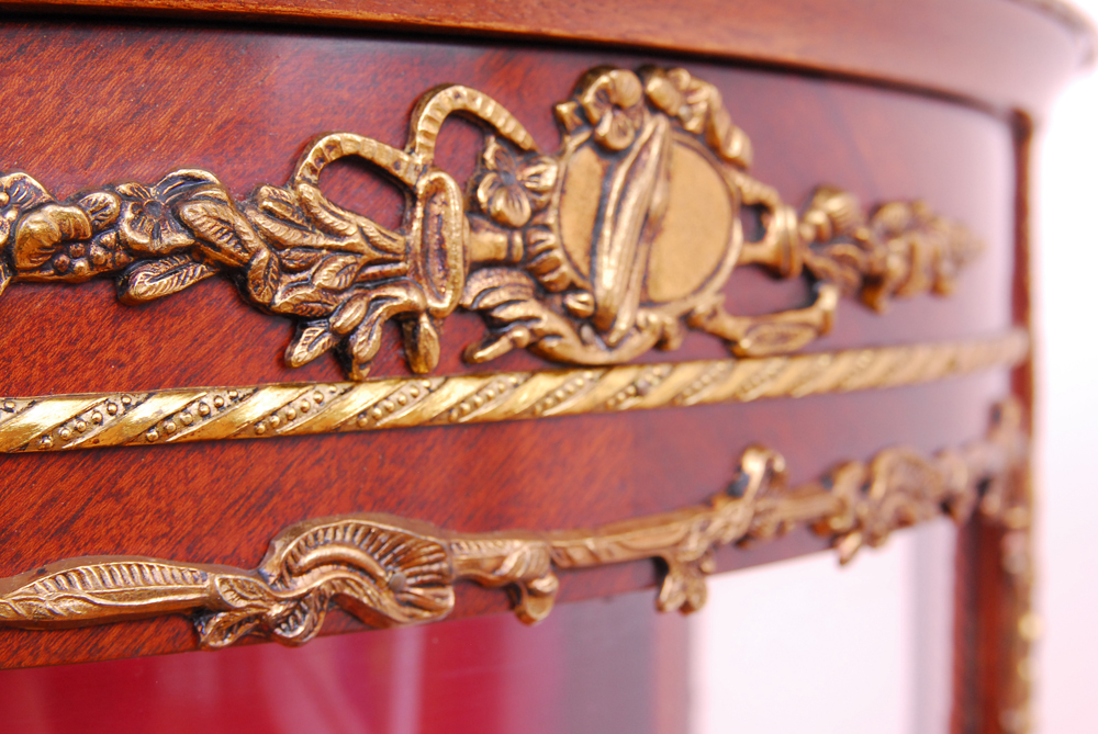 Spanish Louis XV Style Vitrine with Ormolu and Hand-Painted Panels by Soriano