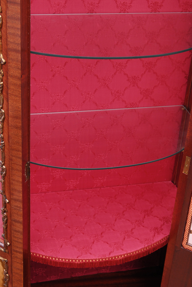 Spanish Louis XV Style Vitrine with Ormolu and Hand-Painted Panels by Soriano