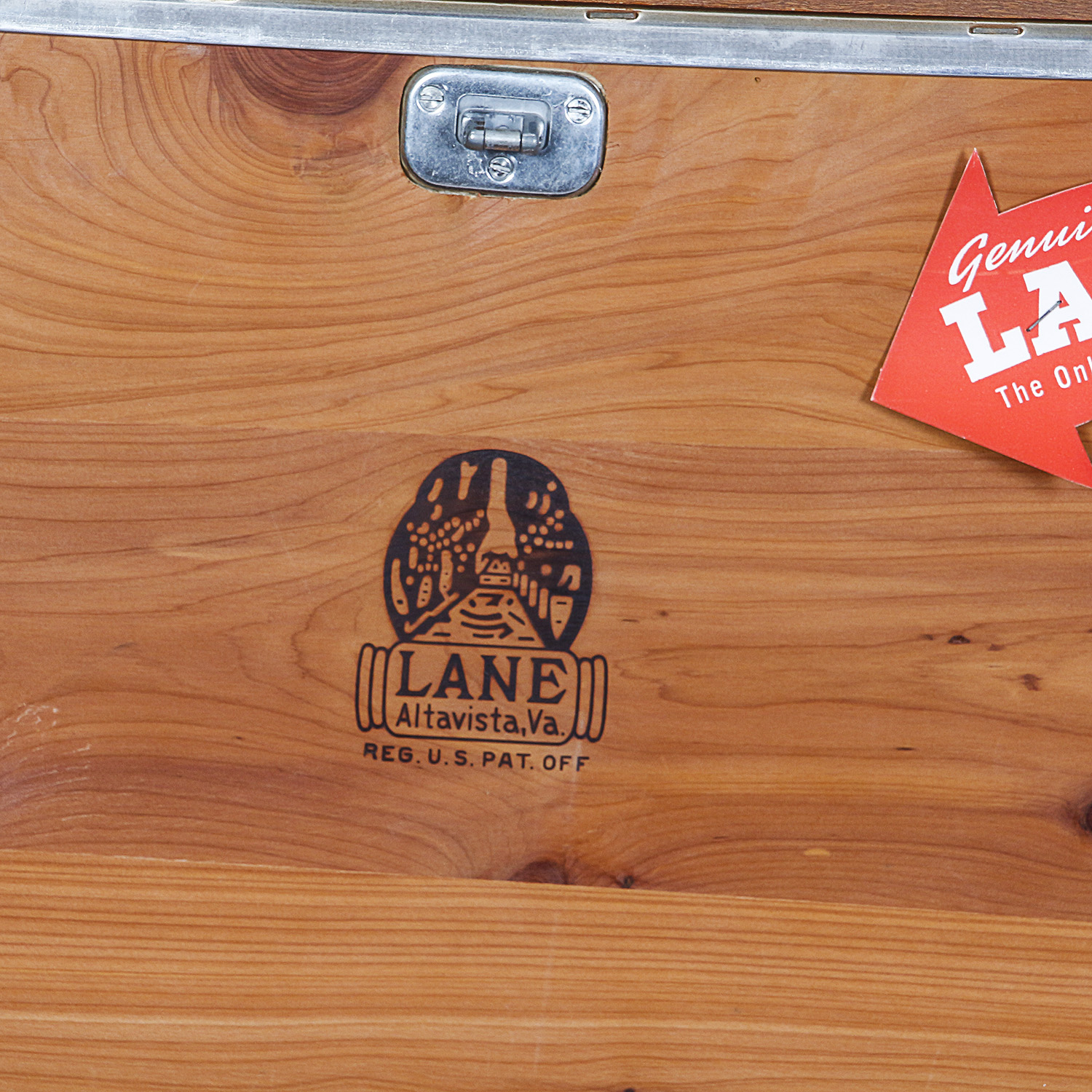 Vintage Lane Cedar Chest