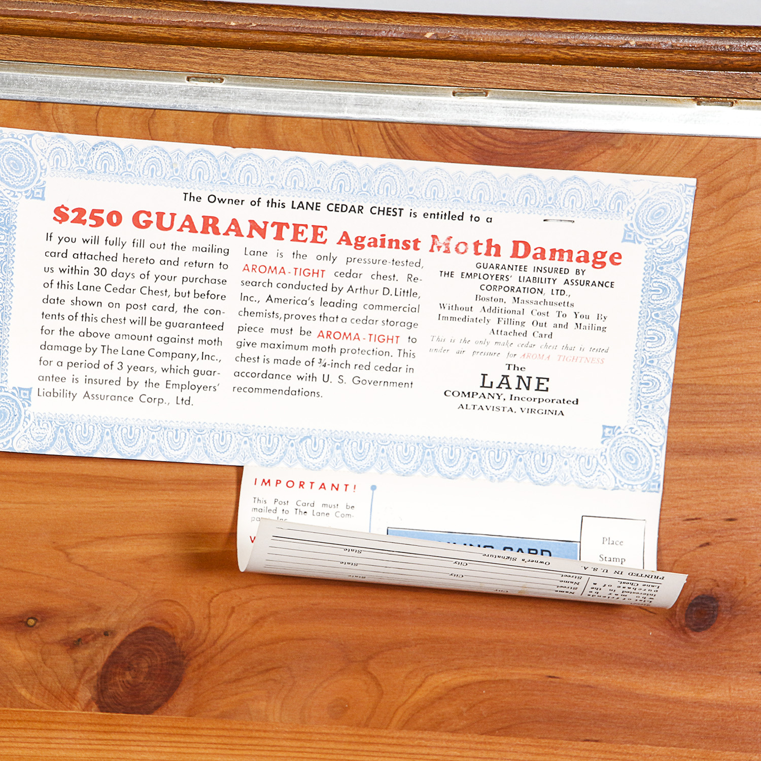Vintage Lane Cedar Chest