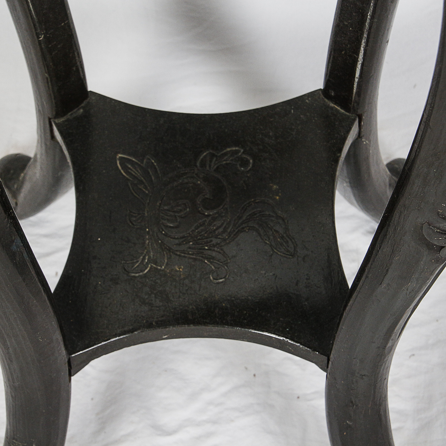 Vintage Neoclassical Style Plant Stand with Hand-Painted Top Surface