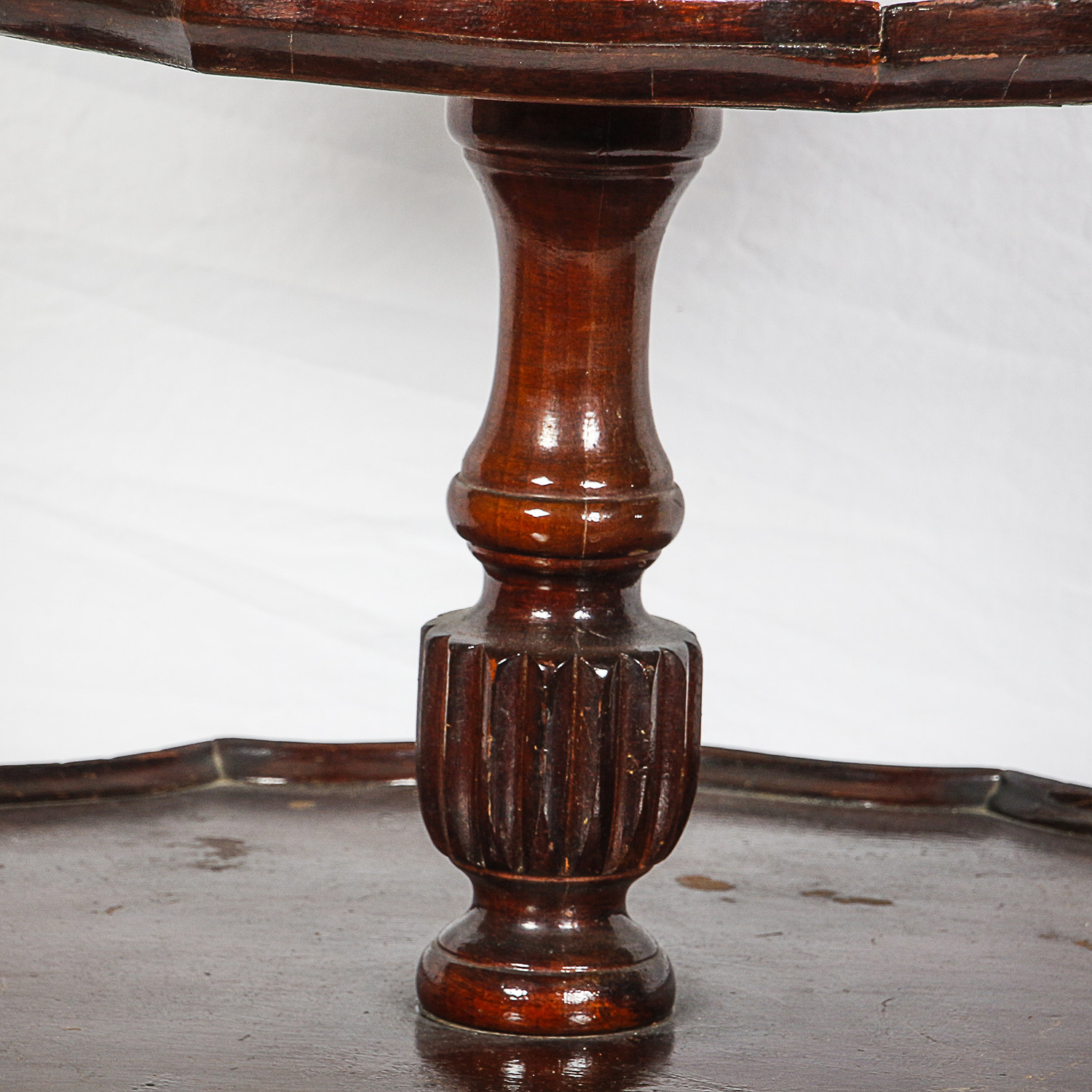 accent table