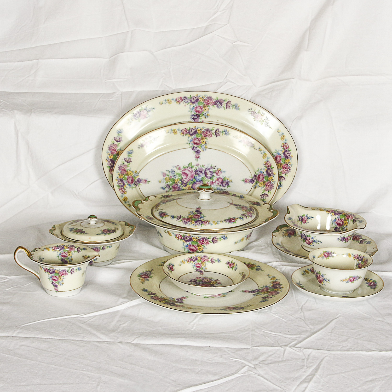 Vintage Floral Porcelain Tableware