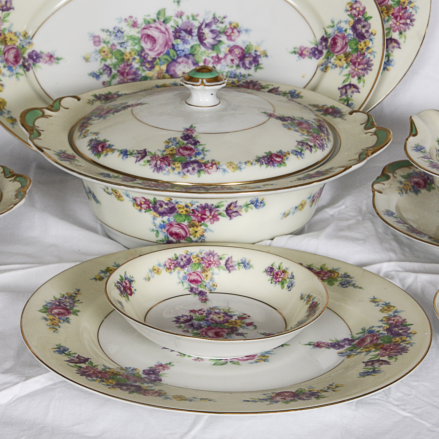 Vintage Floral Porcelain Tableware