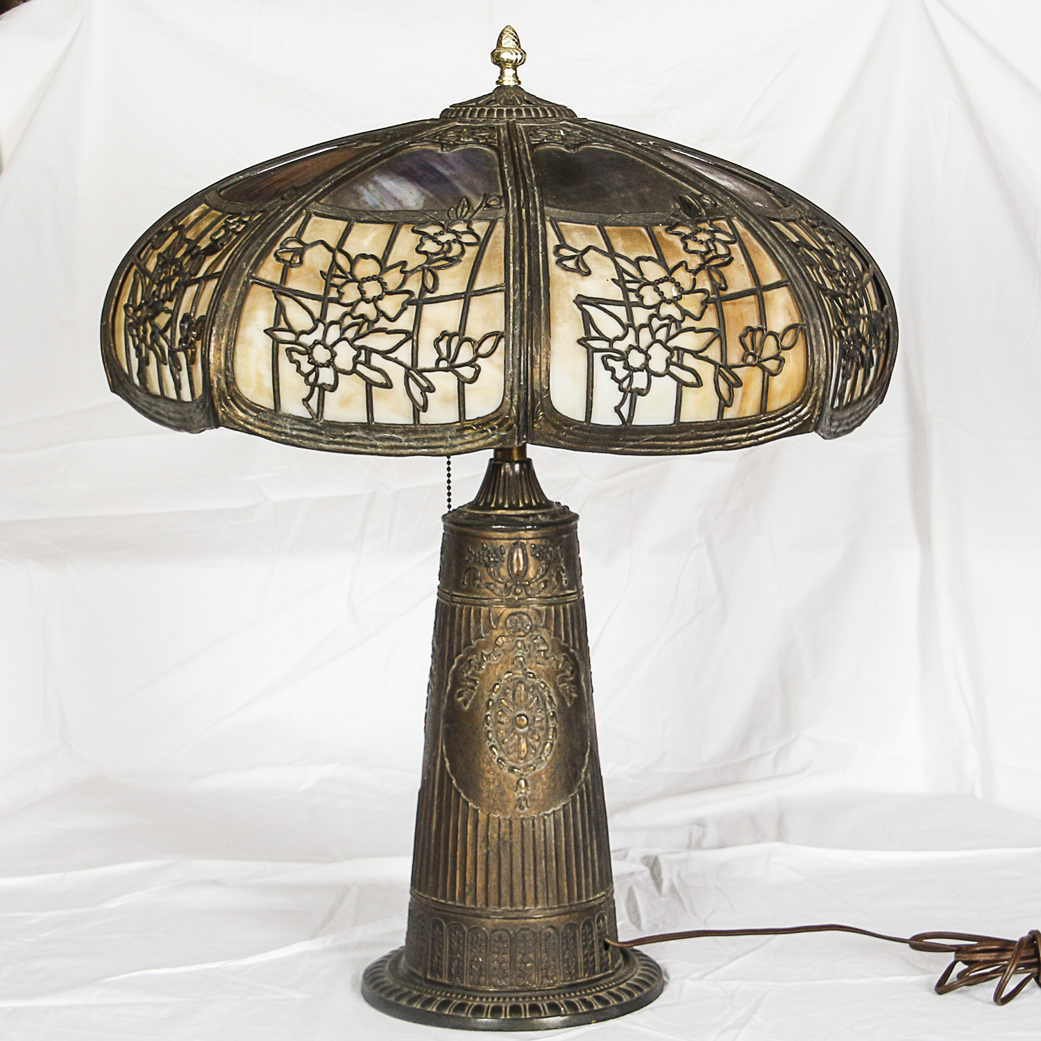 Early 20th Century B & H Style Art Nouveau Slag Glass and Metal Table Lamp