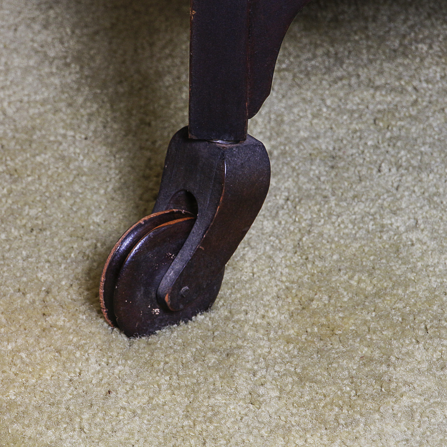 Dark Wooden Tea Cart with Removable Glass Tray