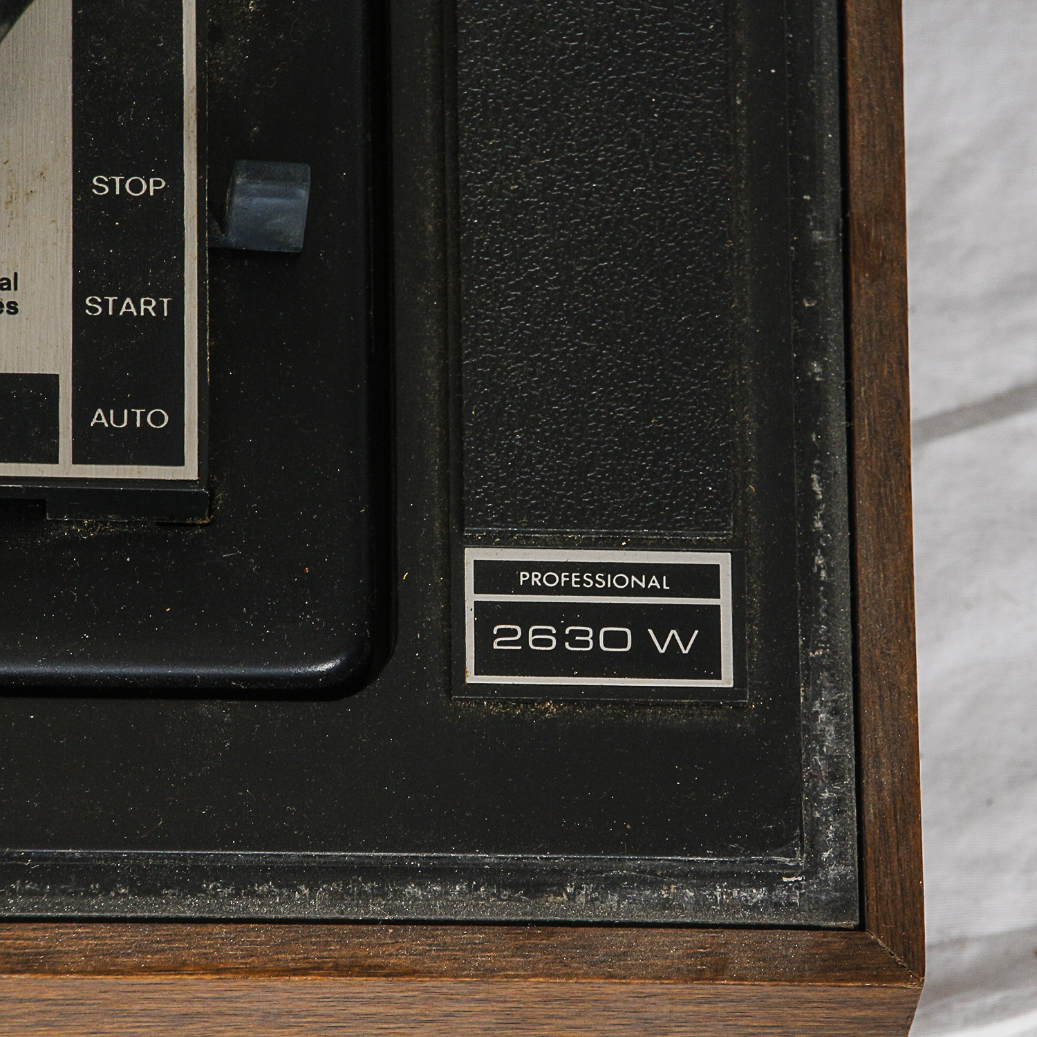 Vintage BSR McDonald Professional 2630W Turntable