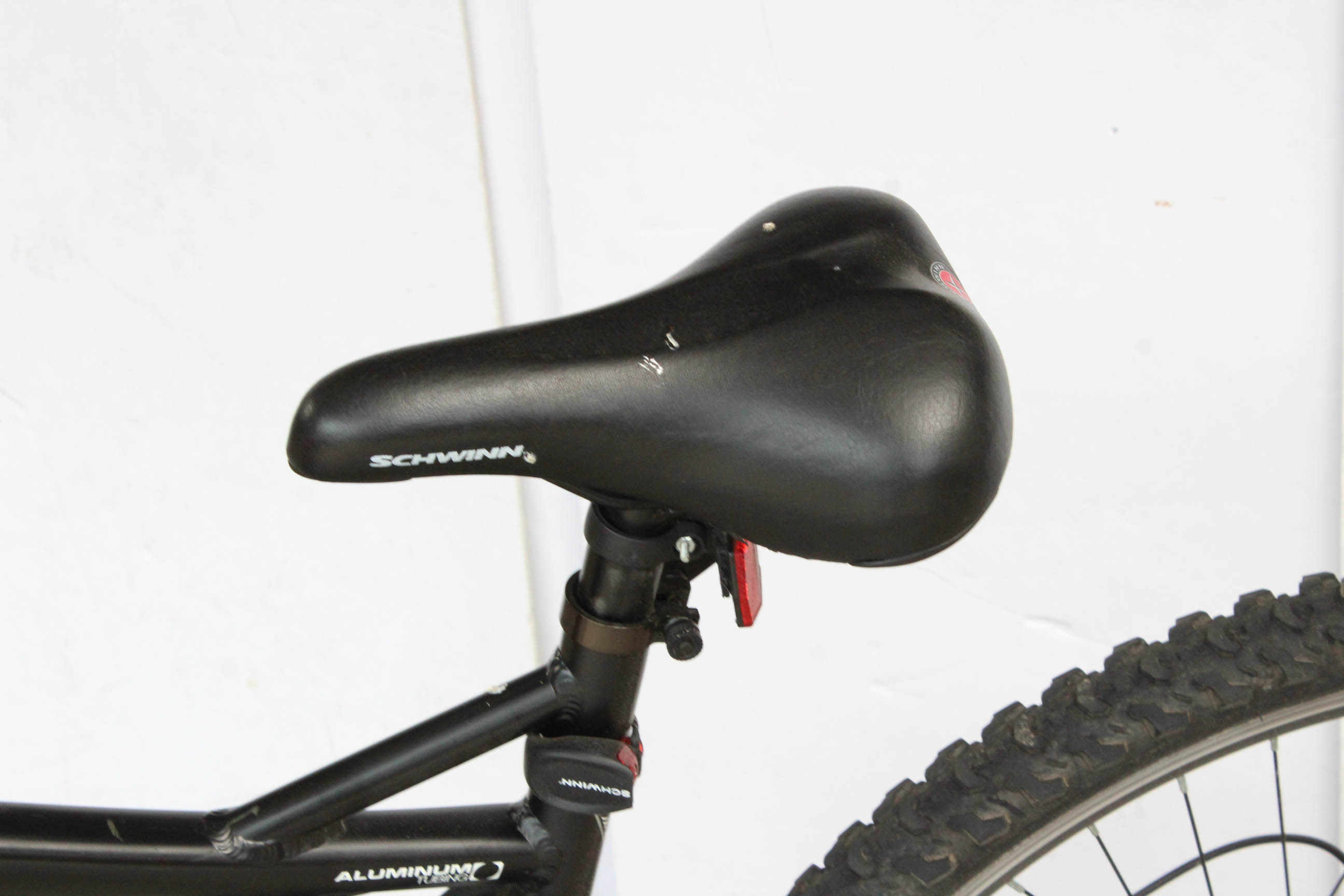 Schwinn S-25 Mountain Bike