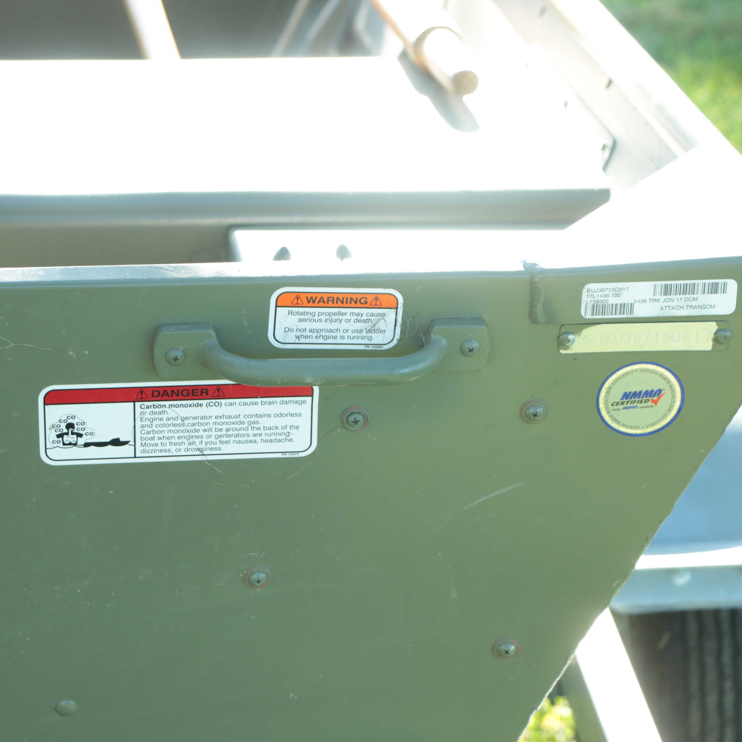 Tracker Topper 1436 Jon Boat And Yacht Club Trailer