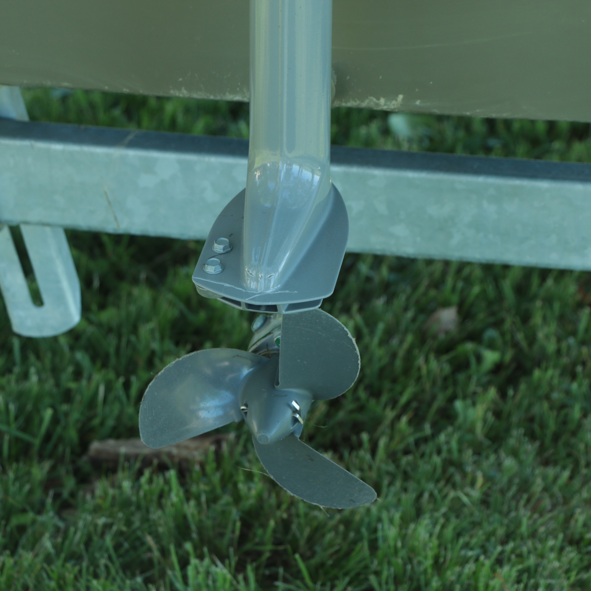 Tracker Topper 1436 Jon Boat And Yacht Club Trailer