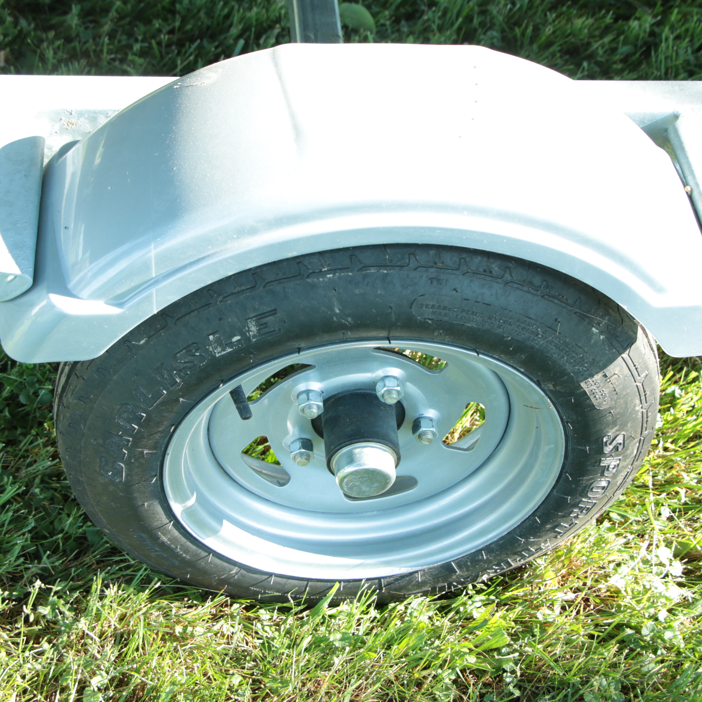 Tracker Topper 1436 Jon Boat And Yacht Club Trailer