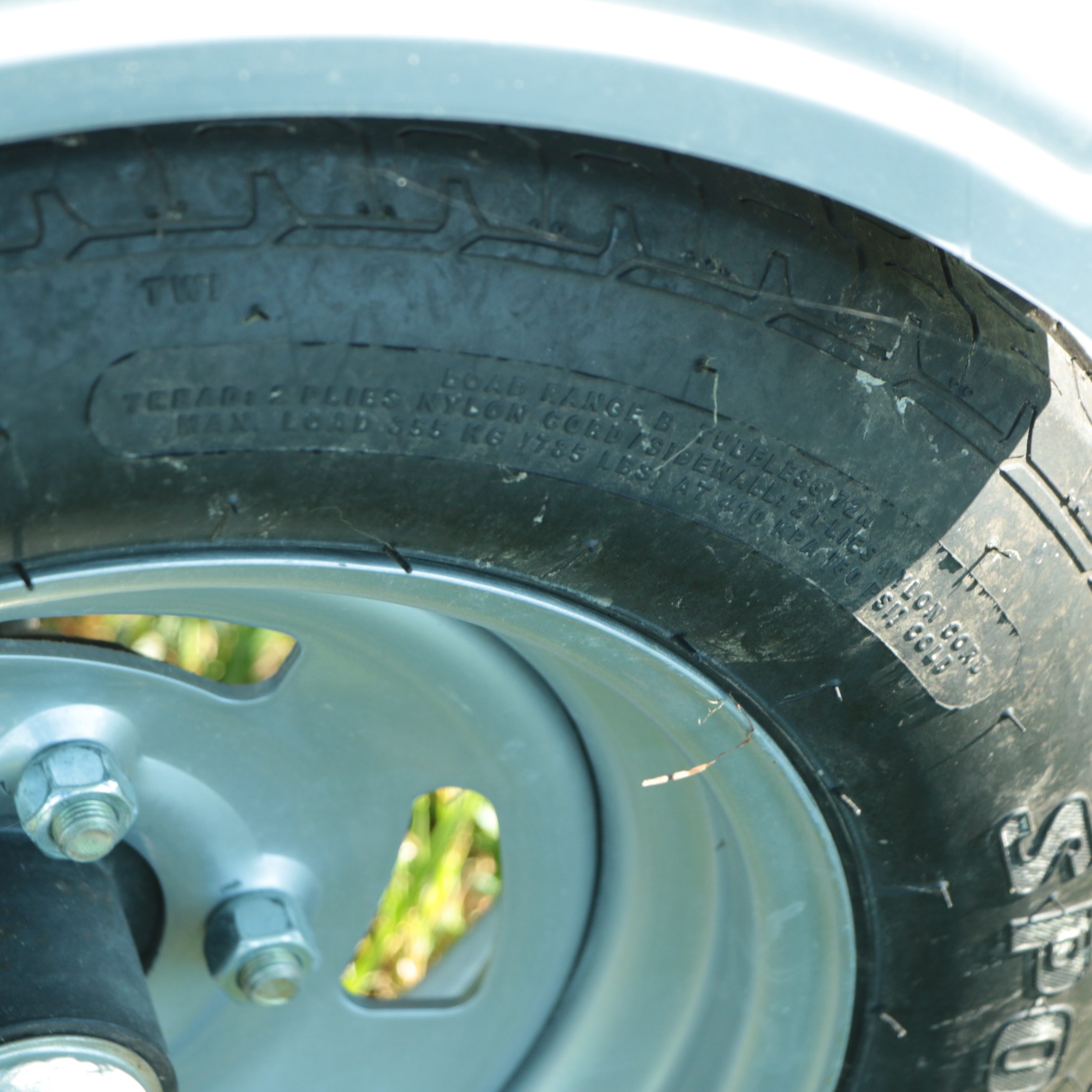 Tracker Topper 1436 Jon Boat And Yacht Club Trailer